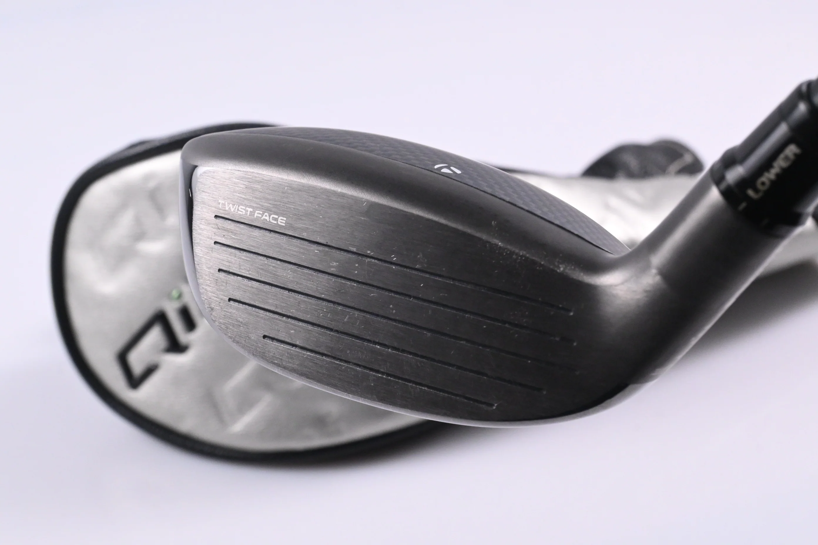 Taylormade Qi35 #4 Hybrid / 22 Degree / Regular Flex Fujikura Ventus Blue 6 - Image 4