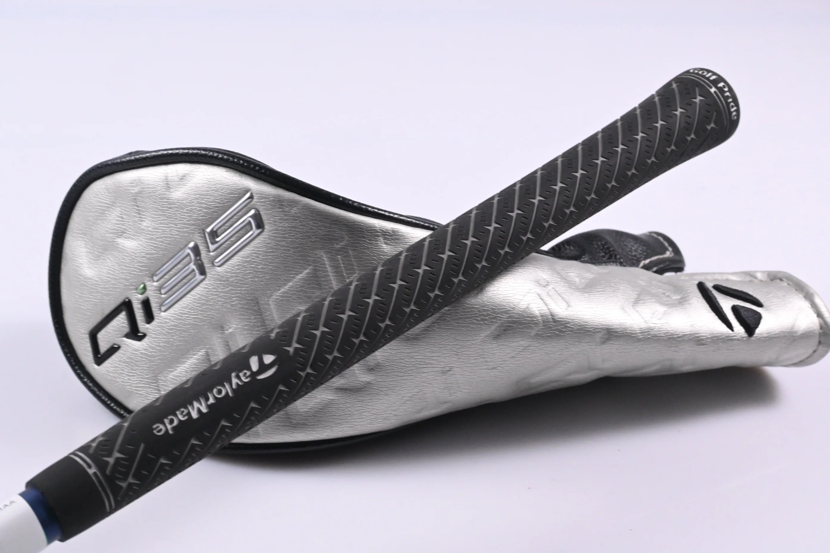 Taylormade Qi35 #4 Hybrid / 22 Degree / Regular Flex Fujikura Ventus Blue 6 - Image 8