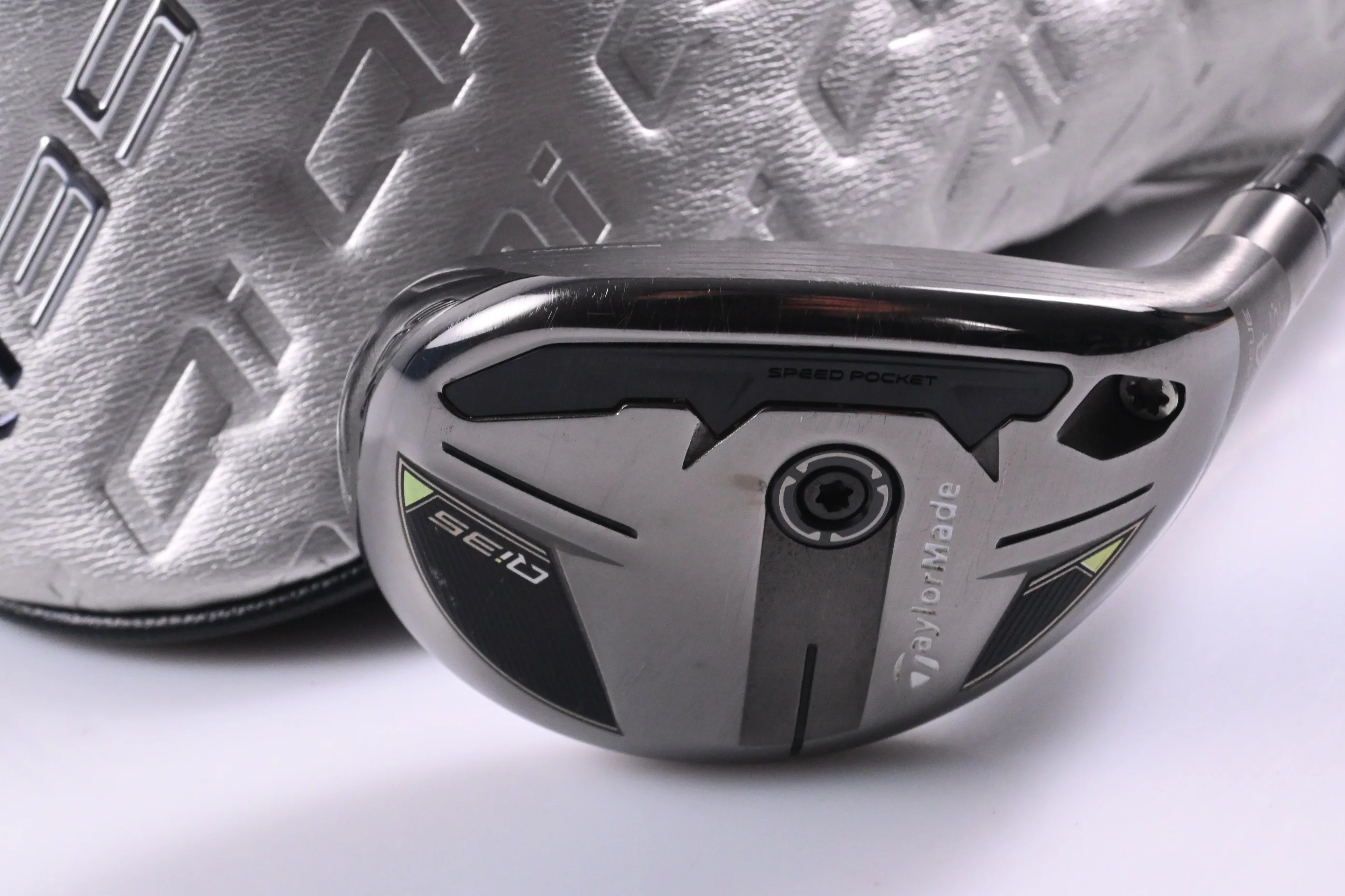 Taylormade Qi35 #4 Hybrid / 22 Degree / Regular Flex Fujikura Ventus Blue 6 - Image 2