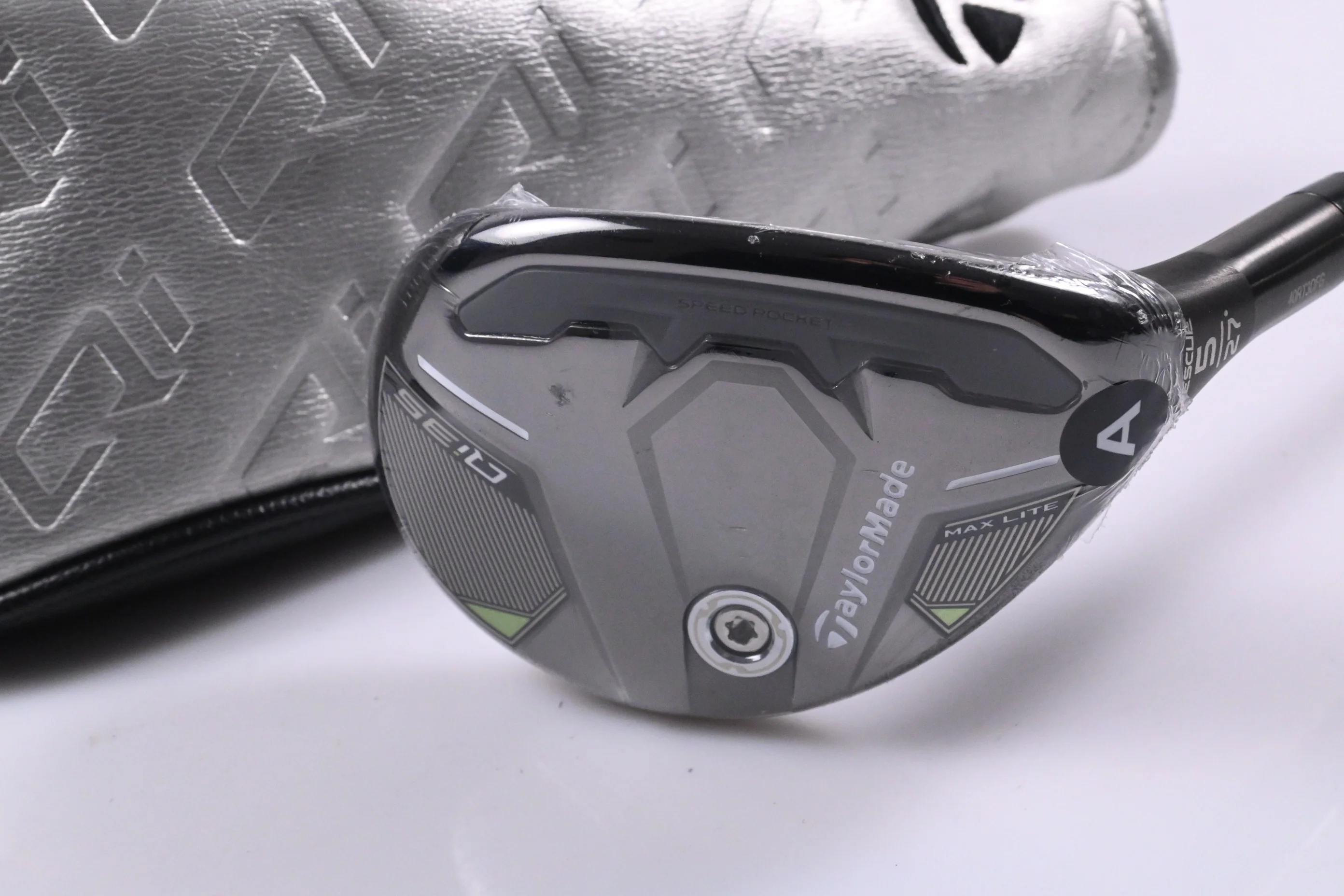 Taylormade Qi35 Max Lite #5 Hybrid / 27 Degree / Senior Flex Vanquish 5 Shaft - Image 2