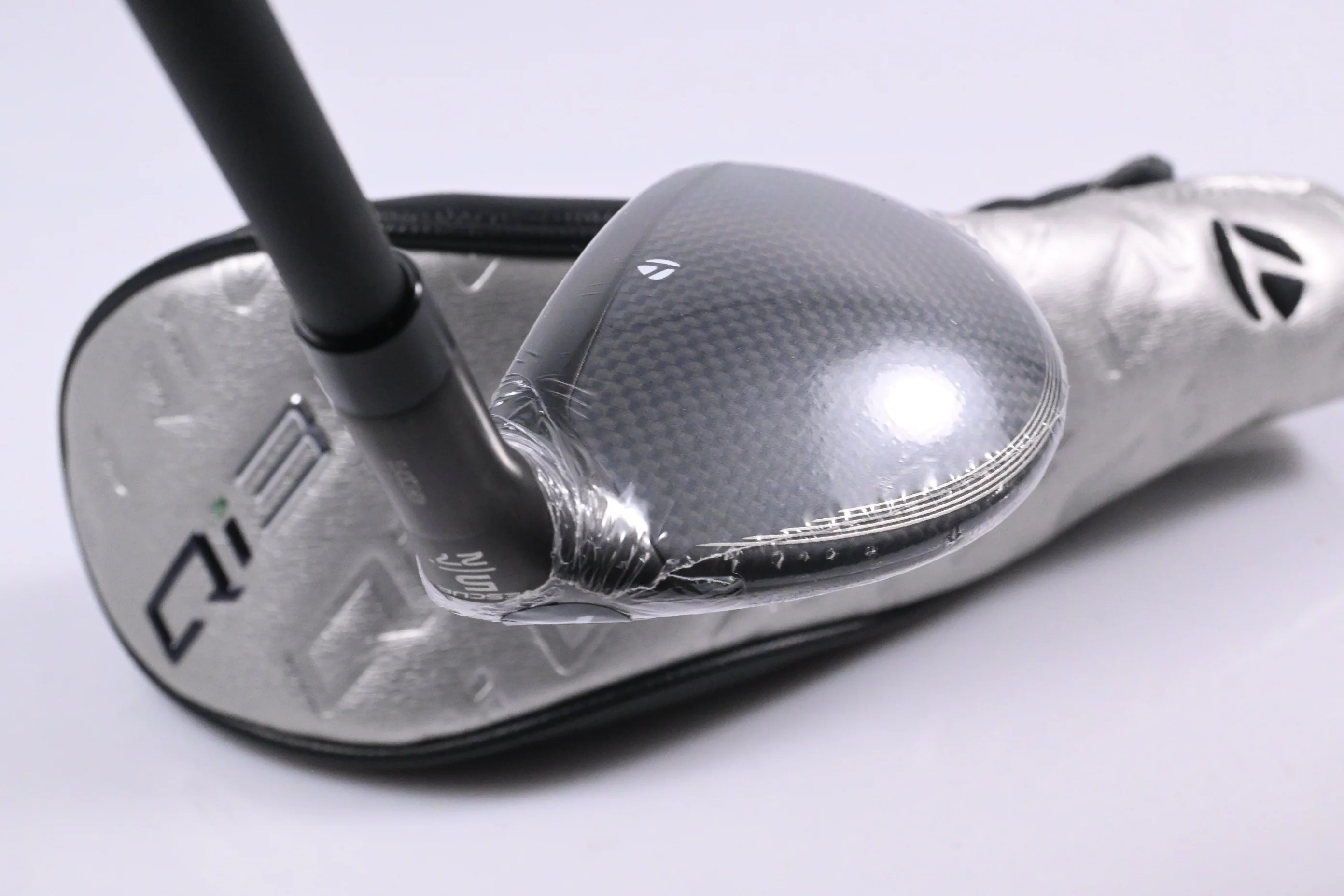 Taylormade Qi35 Max Lite #5 Hybrid / 27 Degree / Senior Flex Vanquish 5 Shaft - Image 5