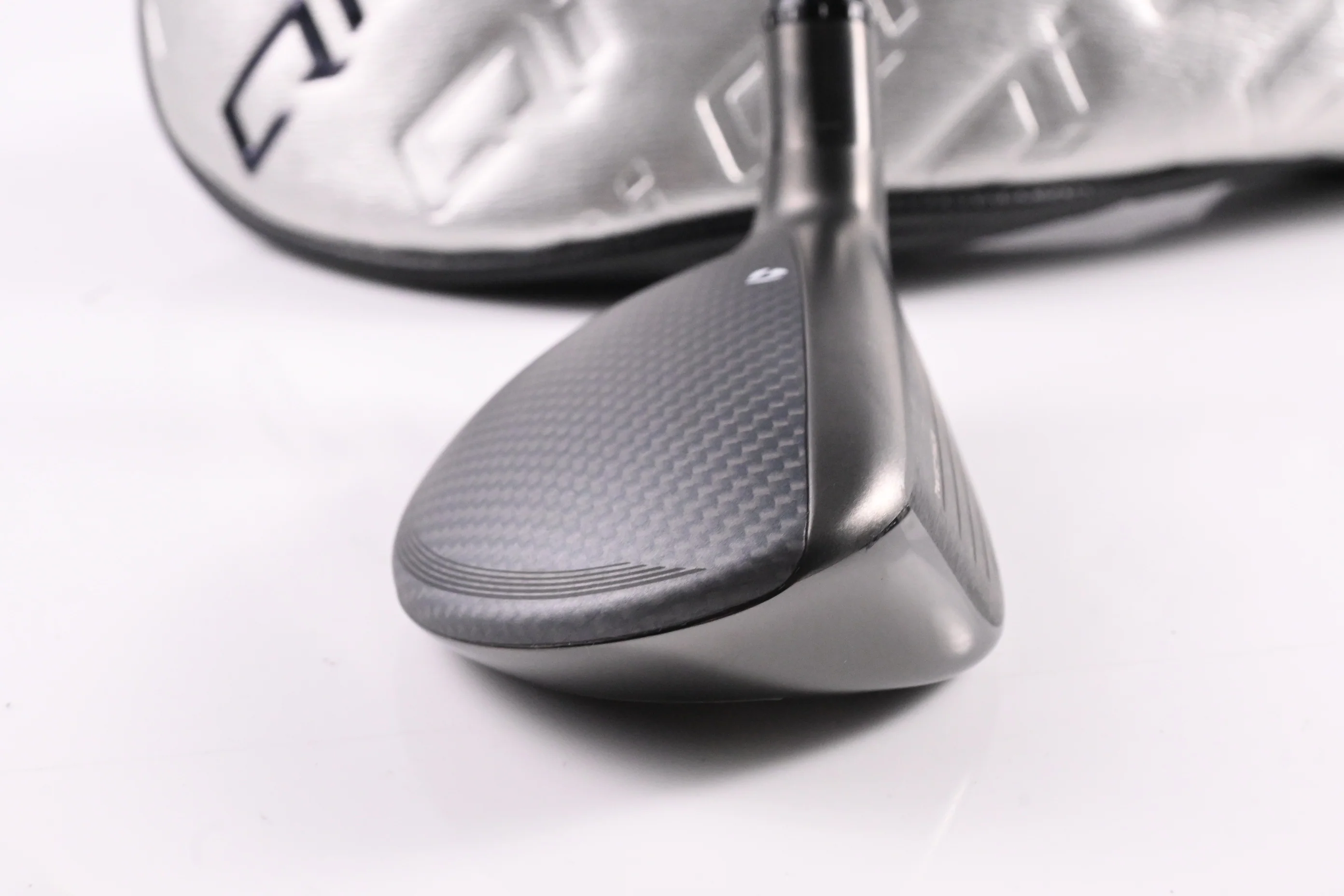 Taylormade Qi35 #4 Hybrid / 22 Degree / Regular Flex Ventus Blue HB 6 Shaft - Image 3
