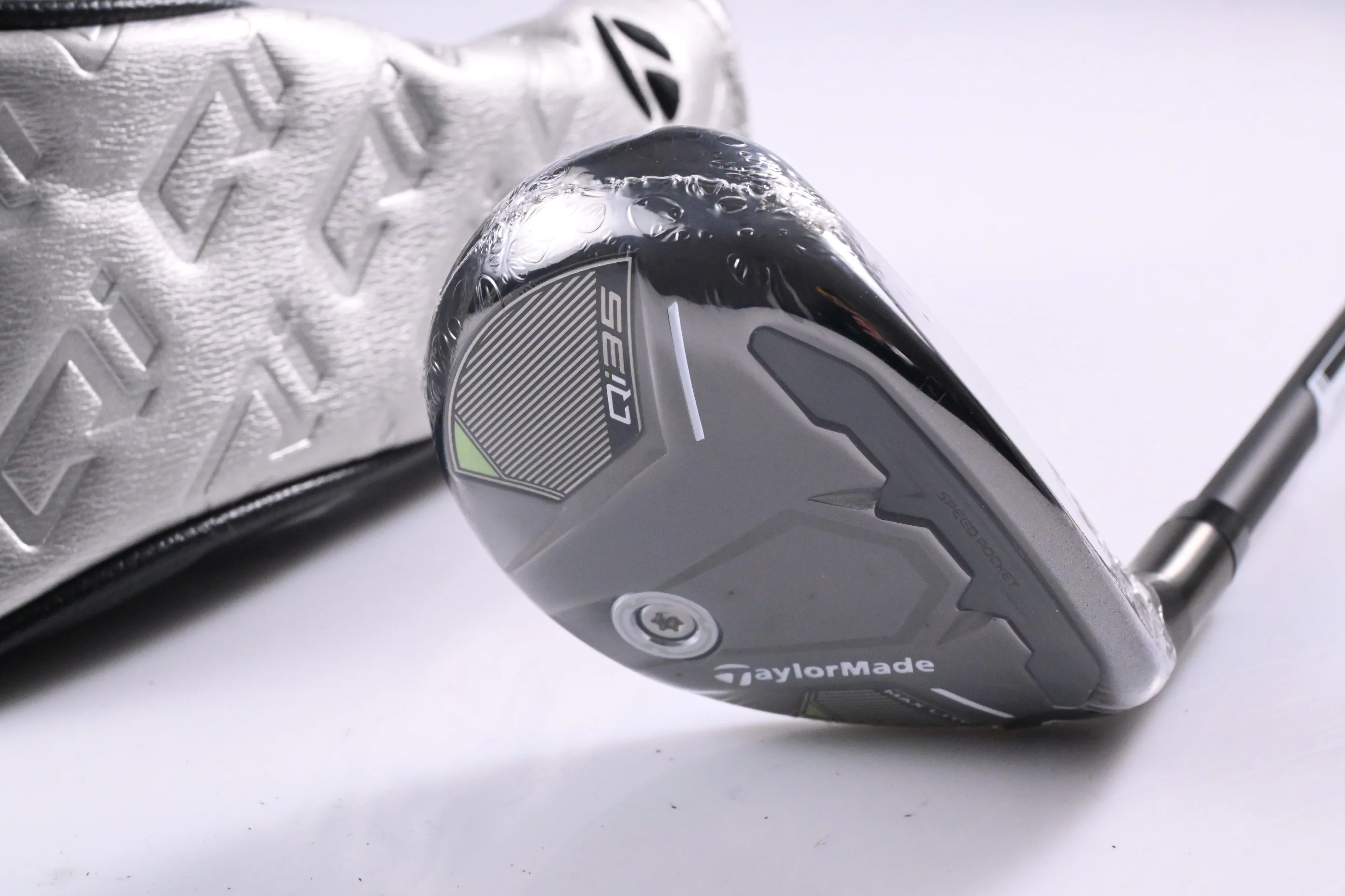 Taylormade Qi35 Max Lite #5 Hybrid / 27 Degree / Senior Flex Vanquish 5 Shaft