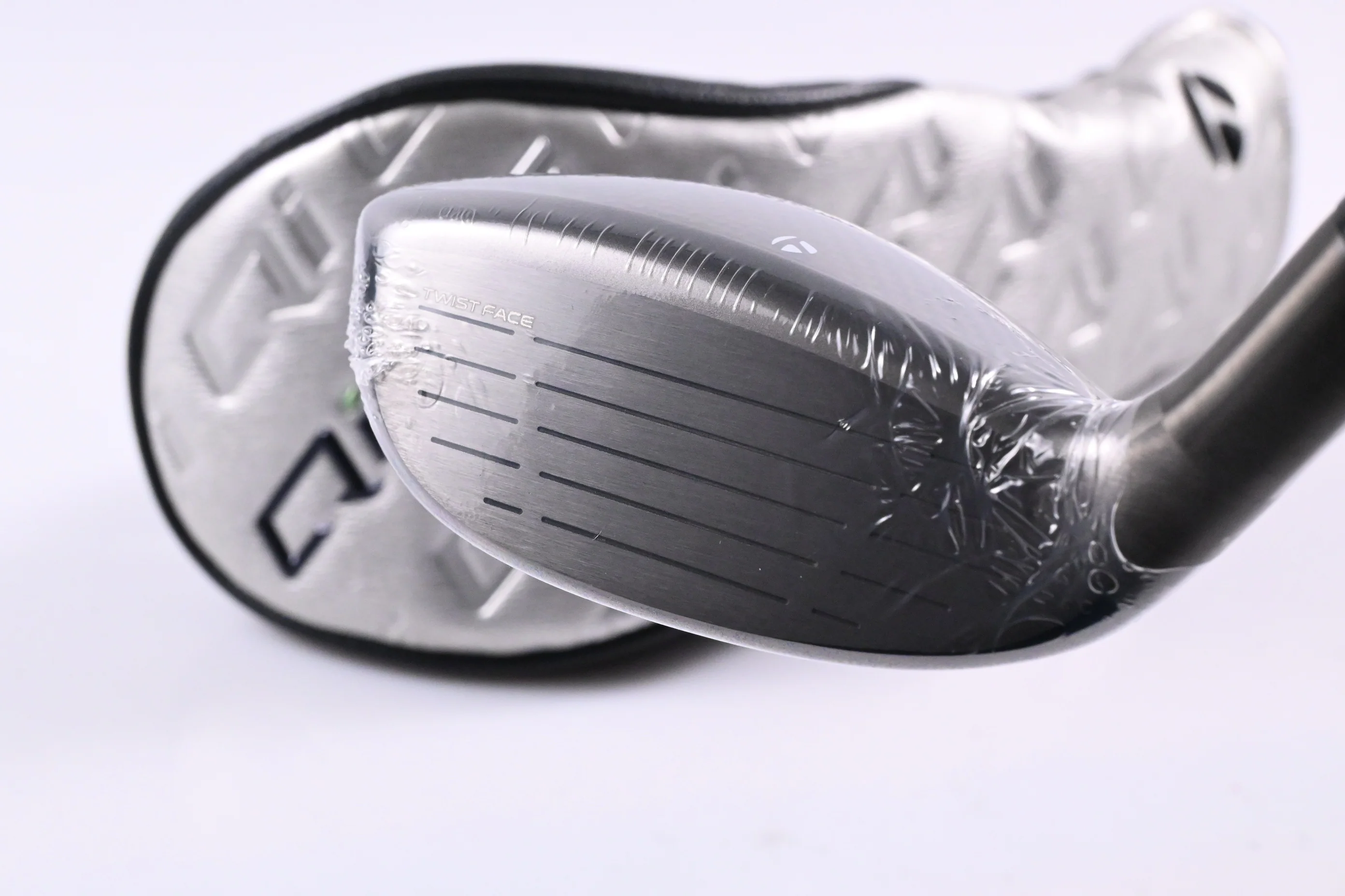 Taylormade Qi35 Max Lite #5 Hybrid / 27 Degree / Senior Flex Vanquish 5 Shaft - Image 4