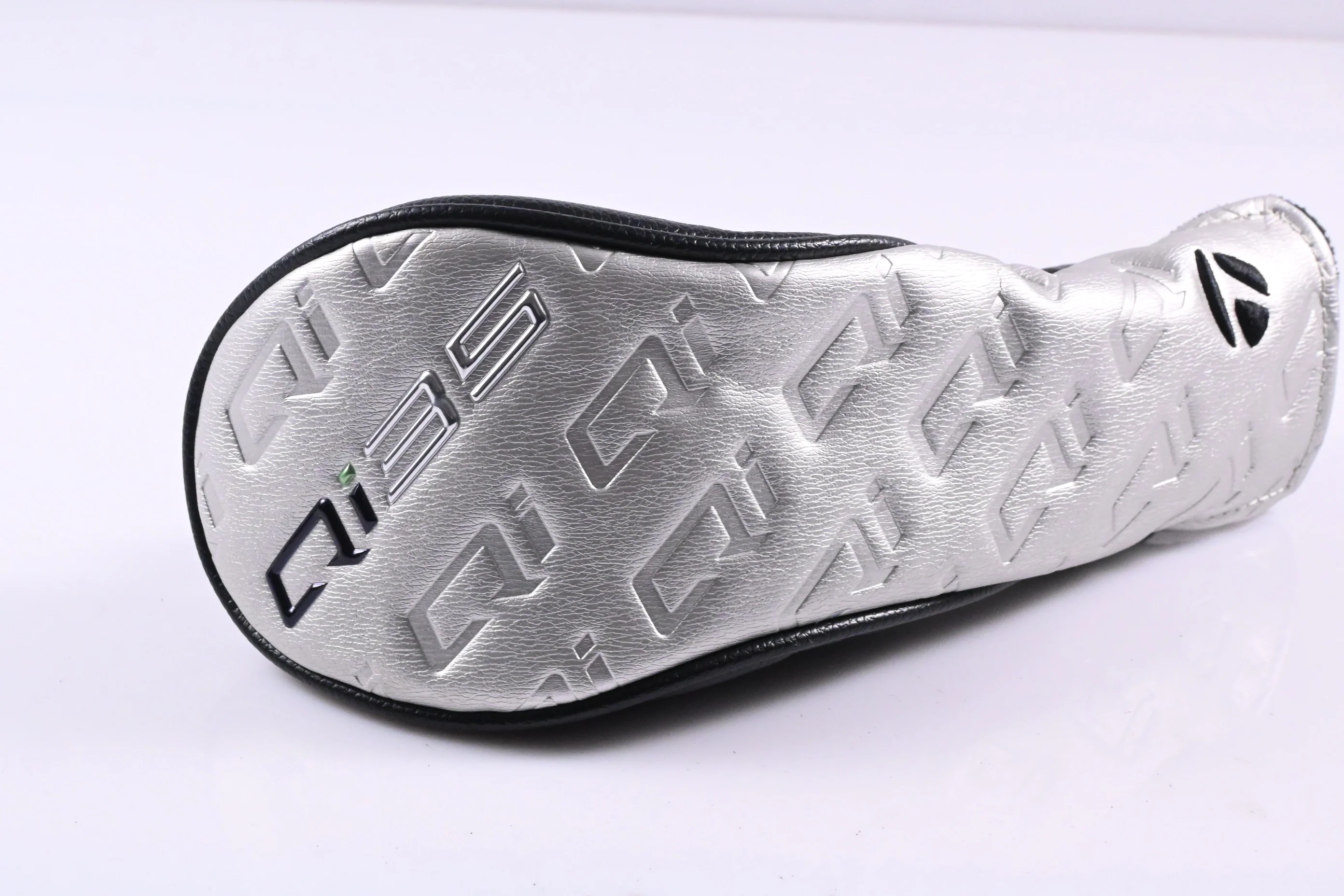 Taylormade Qi35 Max Lite #5 Hybrid / 27 Degree / Senior Flex Vanquish 5 Shaft - Image 9
