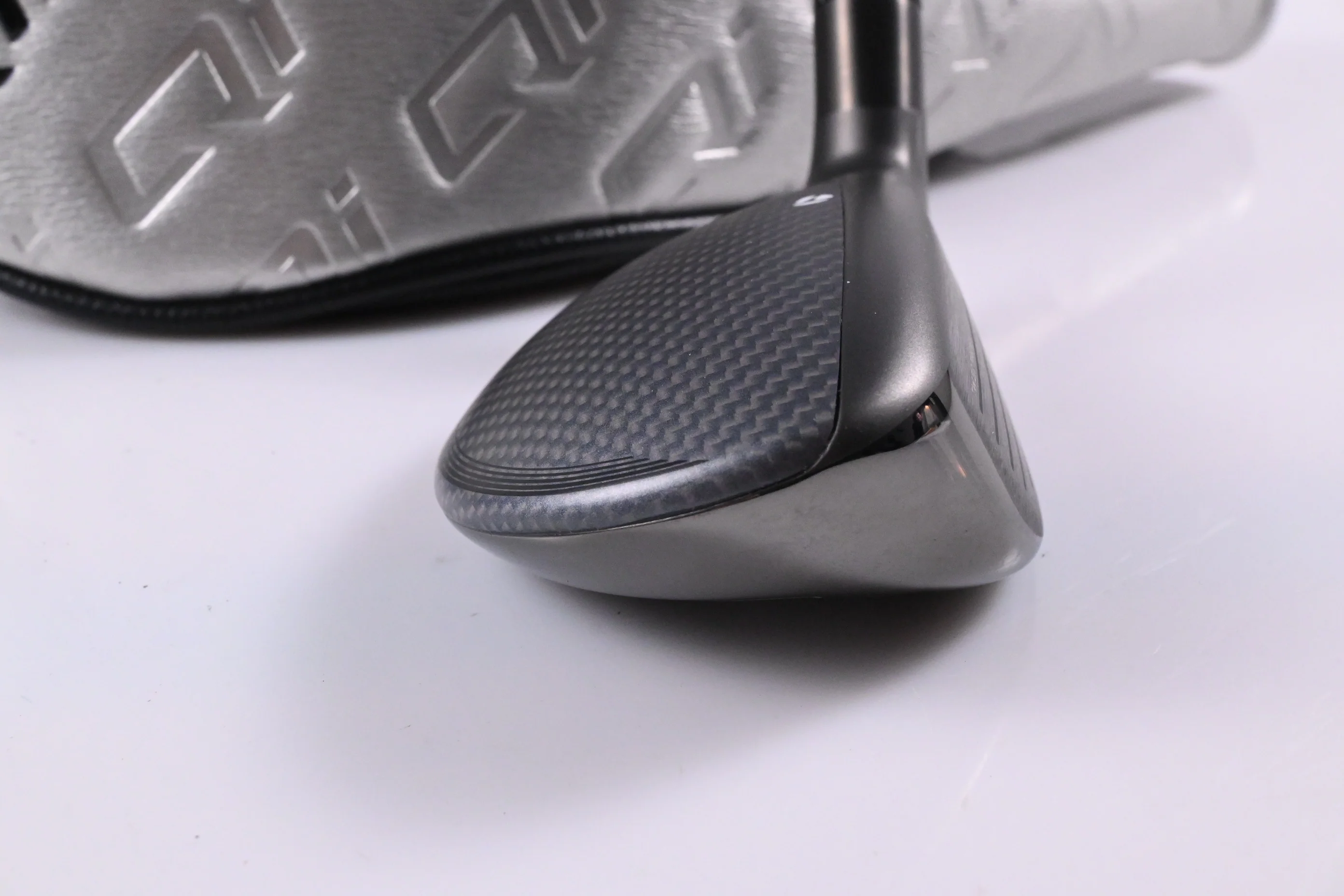 Taylormade Qi35 #4 Hybrid / 22 Degree / Regular Flex Fujikura Ventus Blue 6 - Image 3