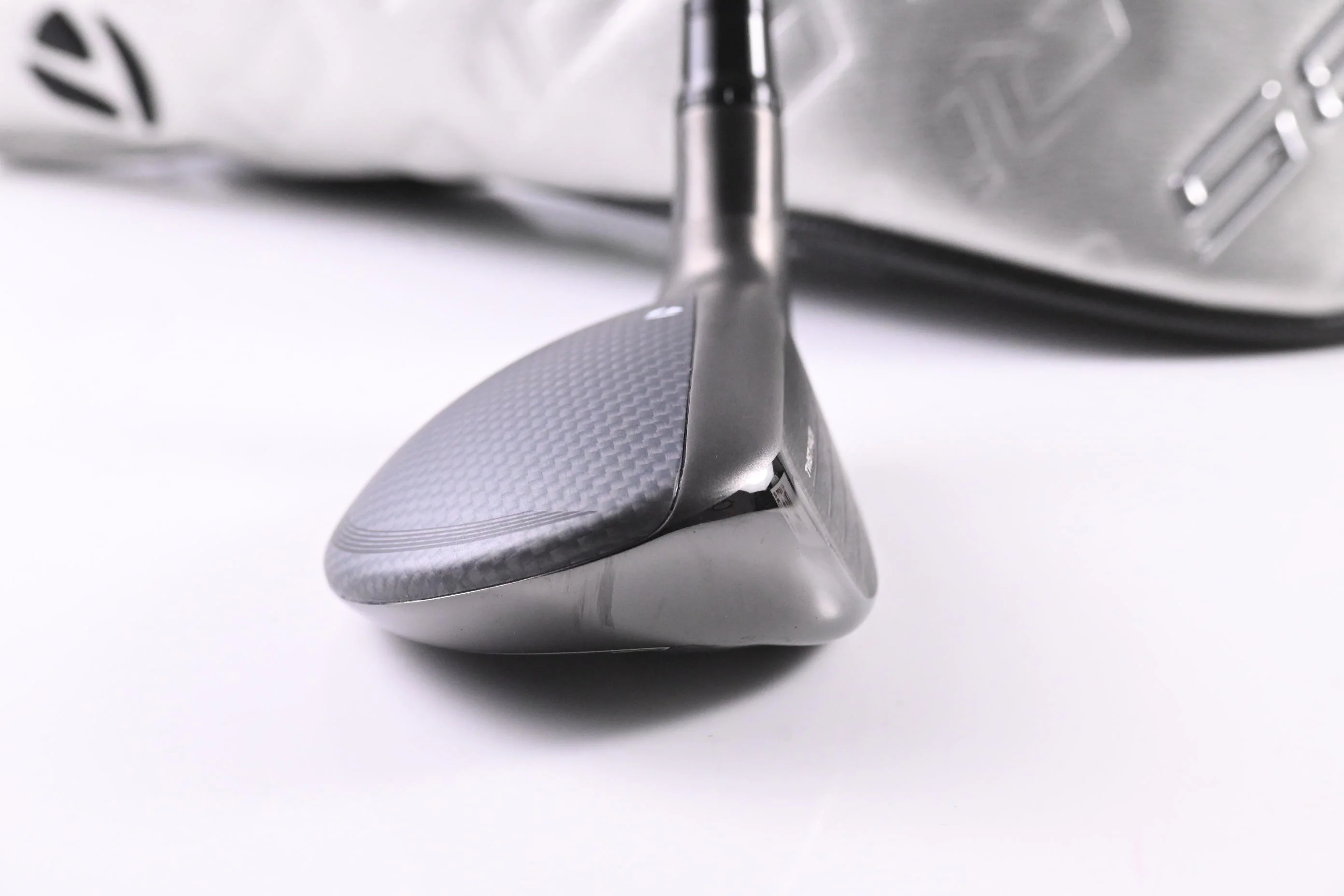 Taylormade Qi35 #4 Hybrid / 22 Degree / Regular Flex Fujikura Ventus Blue '25 6 - Image 3