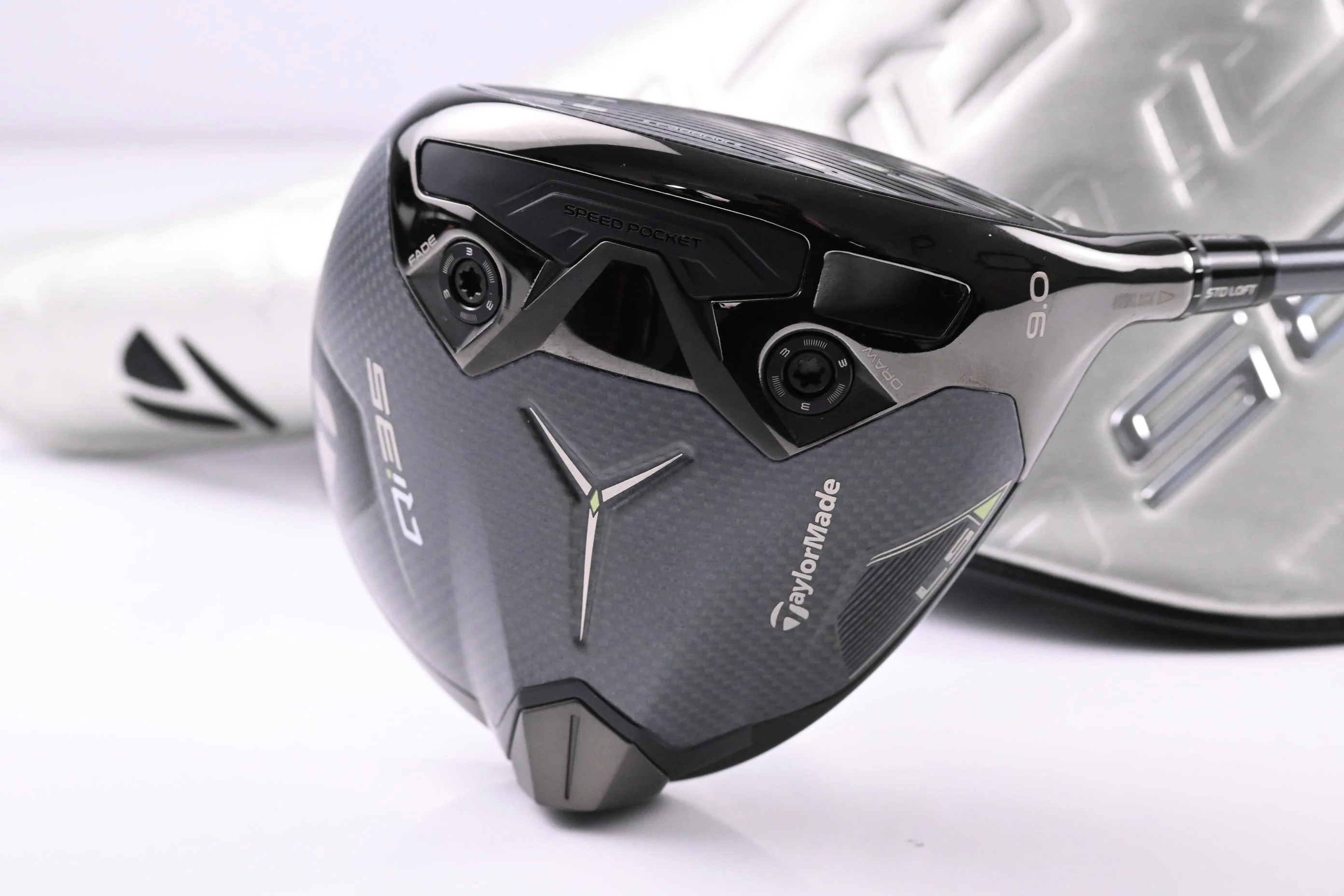 Taylormade Qi35 LS Driver / 9 Degree / Stiff Flex Diamana S+ 60 Shaft - Image 2