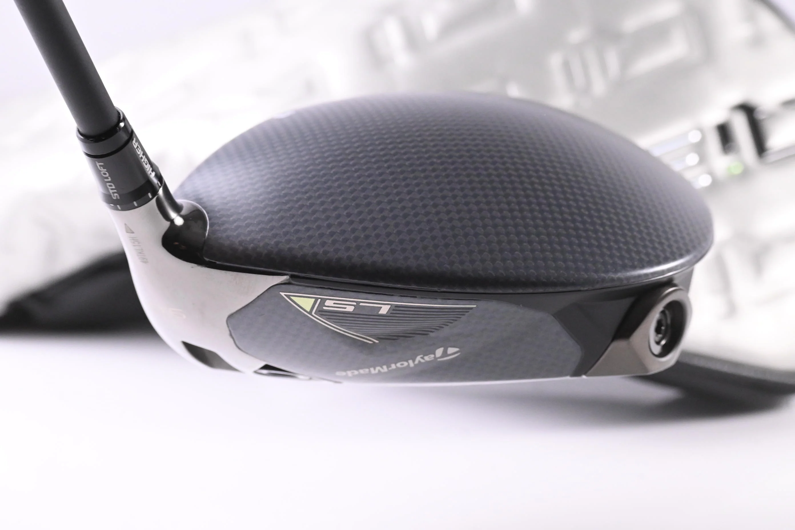 Taylormade Qi35 LS Driver / 9 Degree / Stiff Flex Tensei AV Black 65 Shaft - Image 5