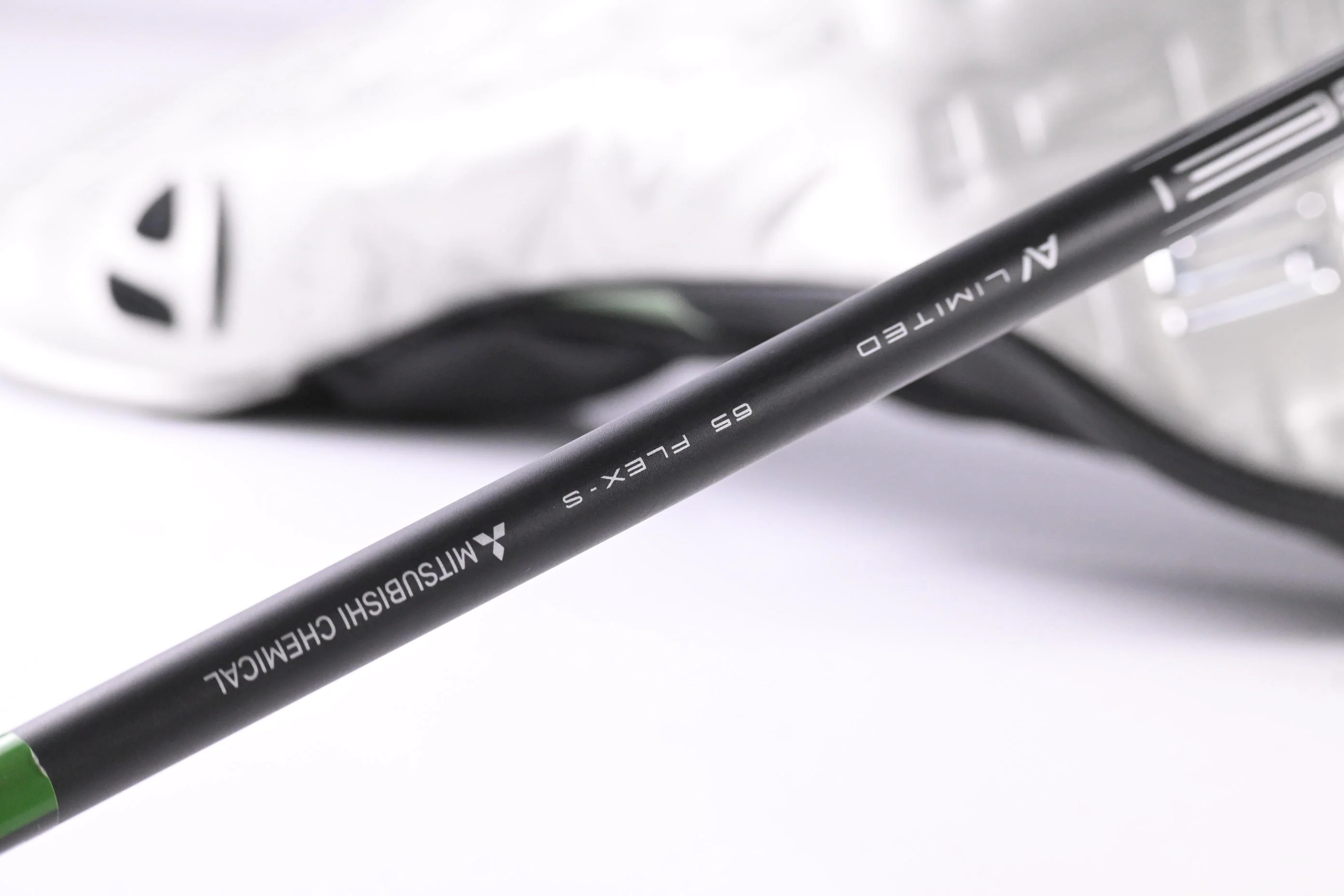 Taylormade Qi35 LS Driver / 9 Degree / Stiff Flex Tensei AV Black 65 Shaft - Image 6