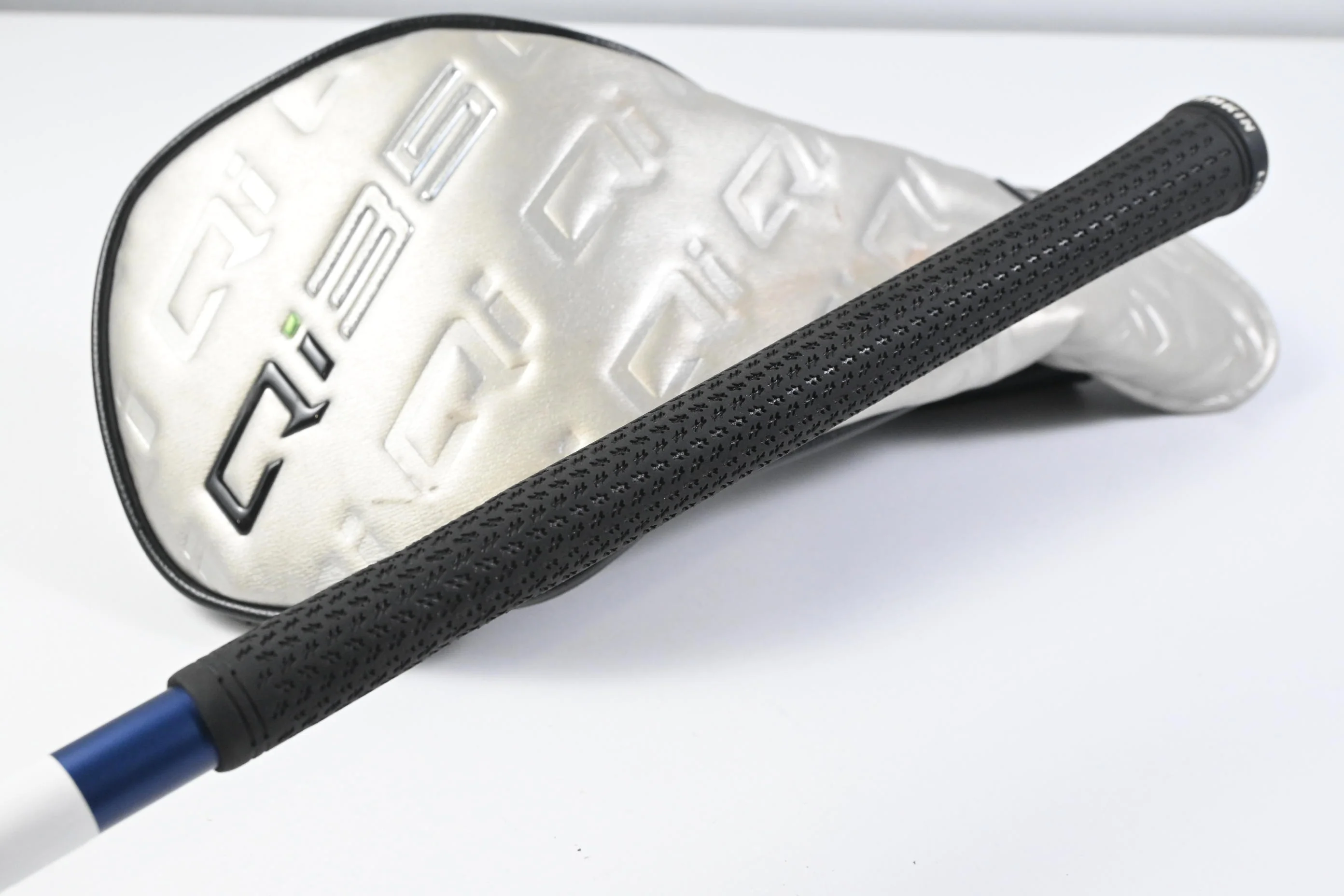 Taylormade Qi35 LS Driver / 9 Degree / Stiff Flex Fujikura Ventus Blue 5 Shaft - Image 8