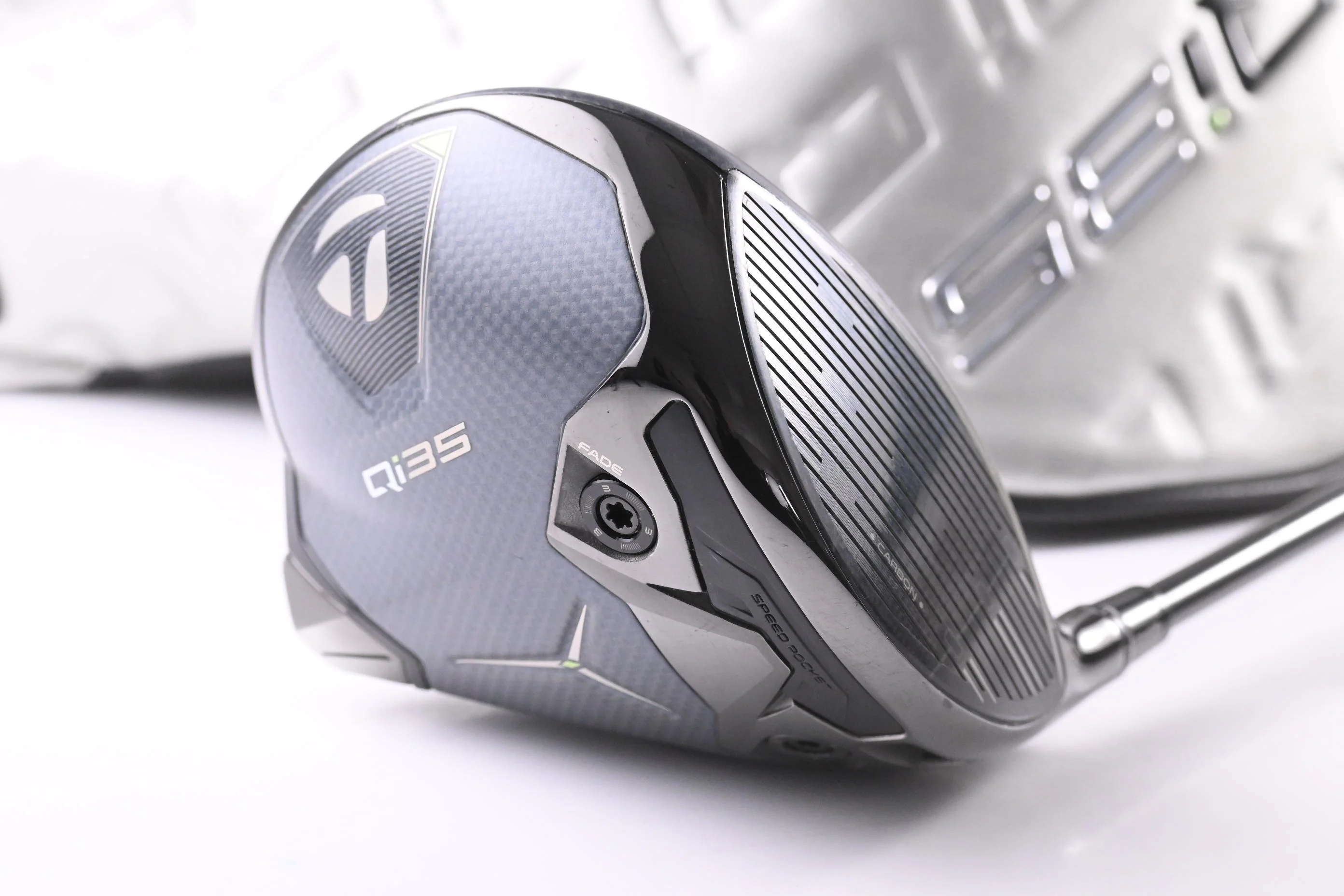 Taylormade Qi35 LS Driver / 10.5 Degree / X-Flex HZRDUS Black 60 Shaft