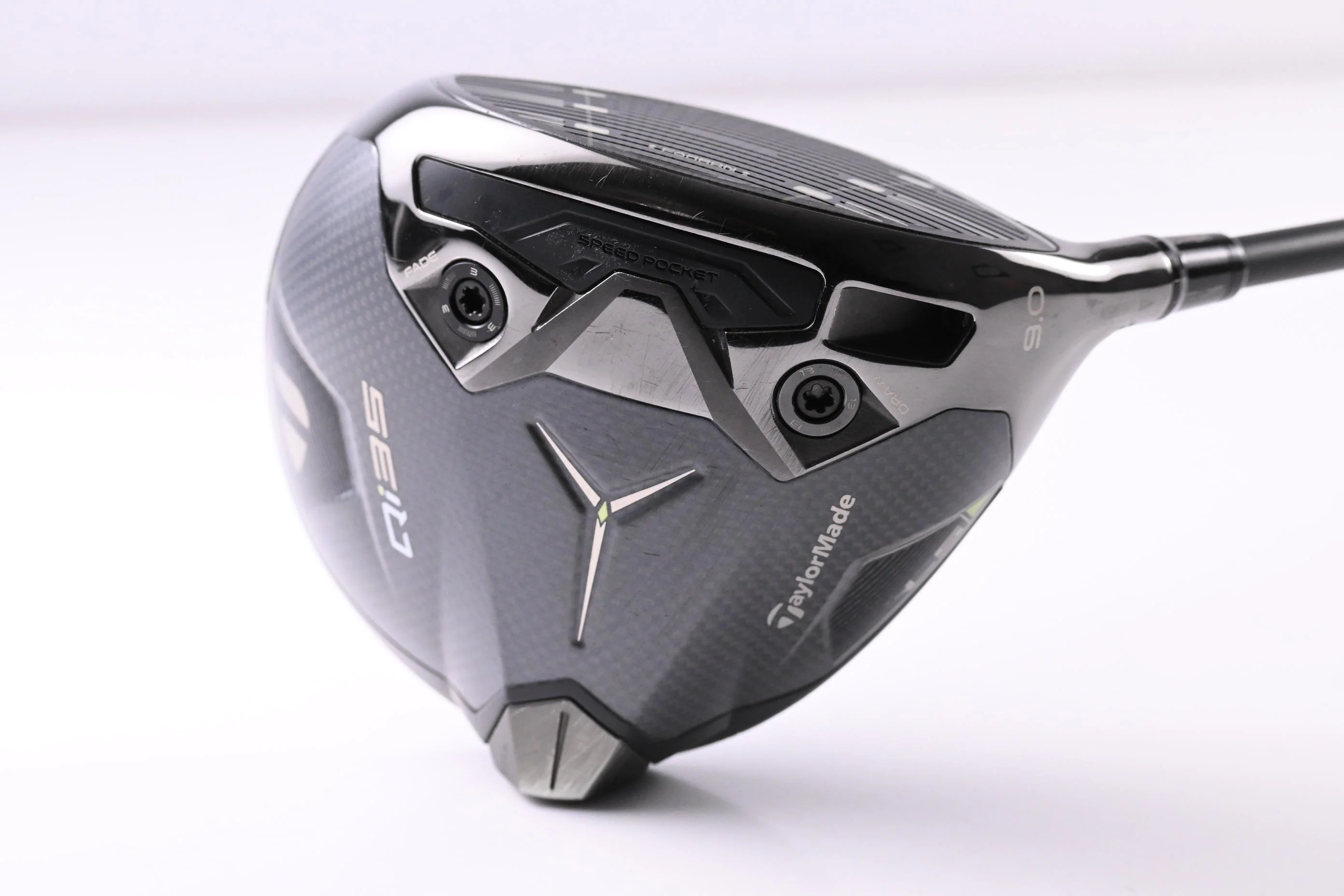 Taylormade Qi35 LS Driver / 9 Degree / Stiff Flex Kai'li White Darkwaves 60 - Image 2