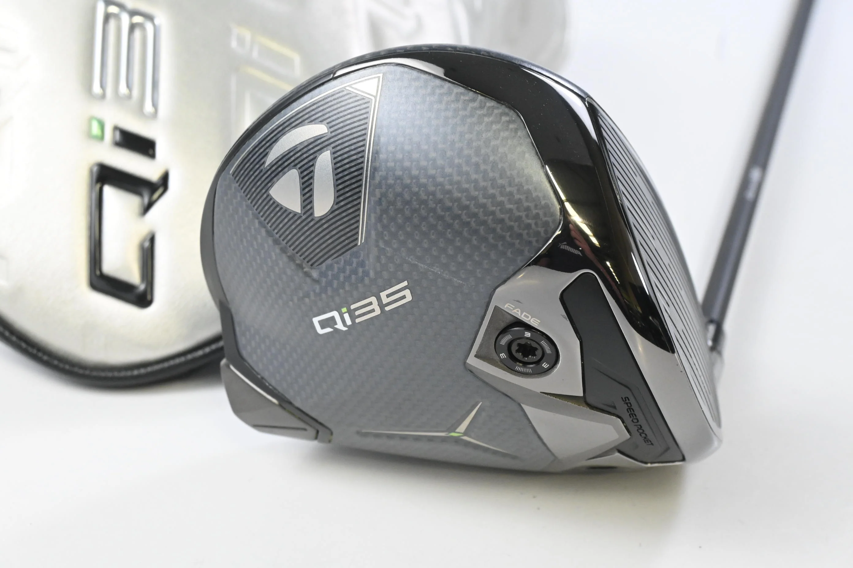 Taylormade Qi35 LS Driver / 9 Degree / Stiff Flex Kai'li Dark Waves CB Blue 60