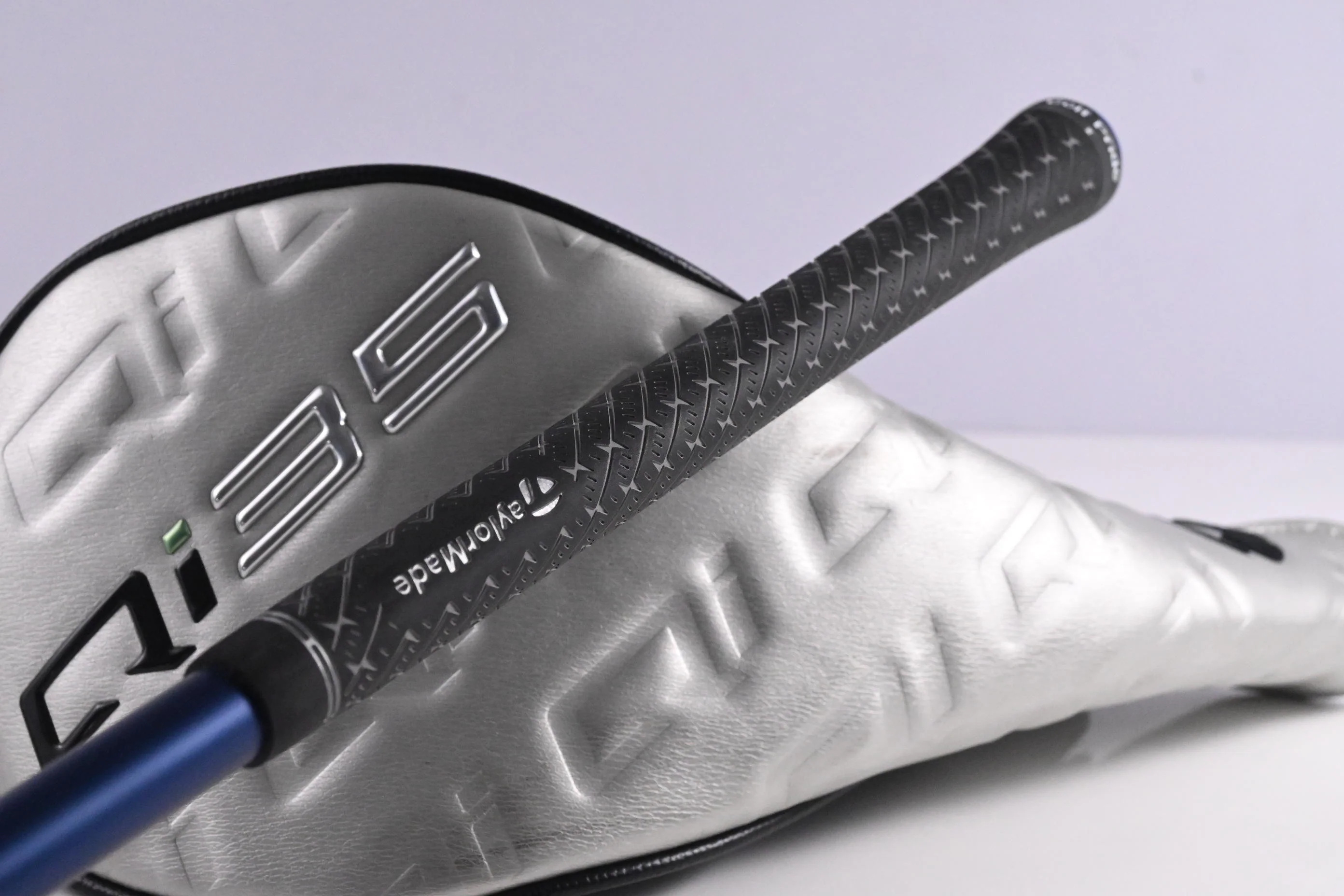 Taylormade Qi35 Max Driver / 12 Degree / Regular Flex Fujikura Ventus Blue 5 - Image 8