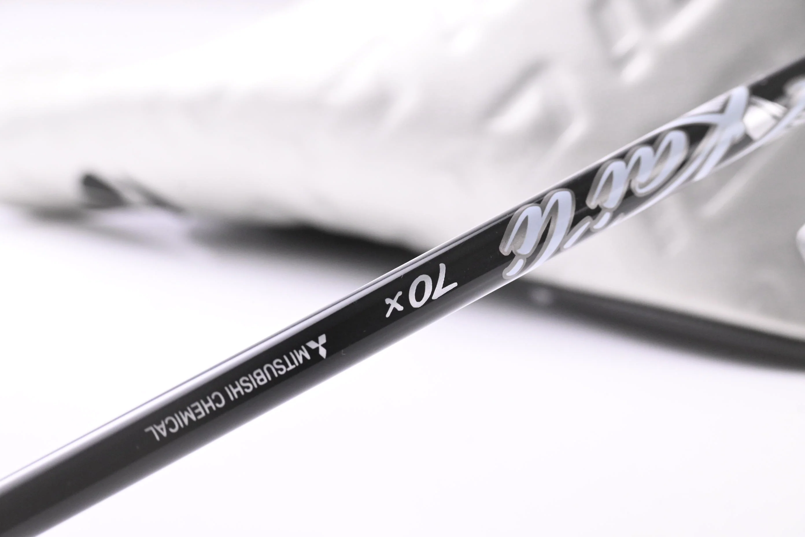 Taylormade Qi35 Max Driver / 12 Degree / X-Flex Mitsubishi Kai'li White 70 Shaft - Image 6