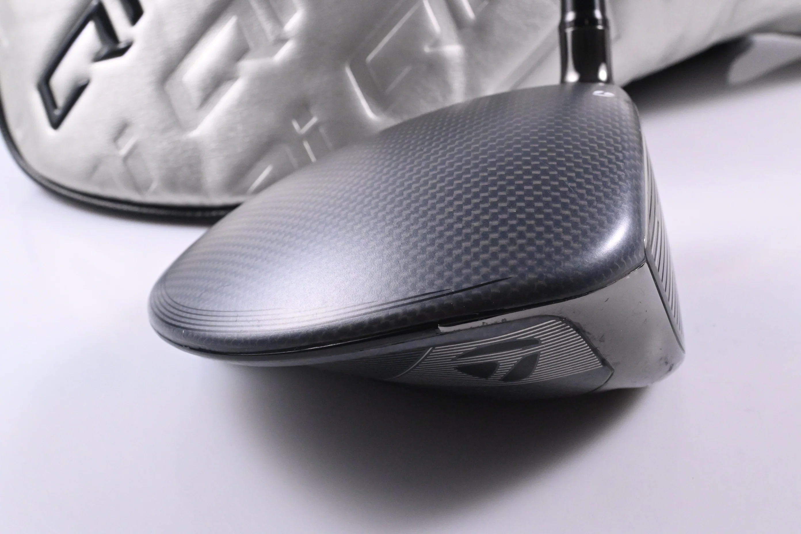 Taylormade Qi35 Max Driver / 10.5 Degree / Regular Flex Ventus Blue 5 Shaft - Image 3