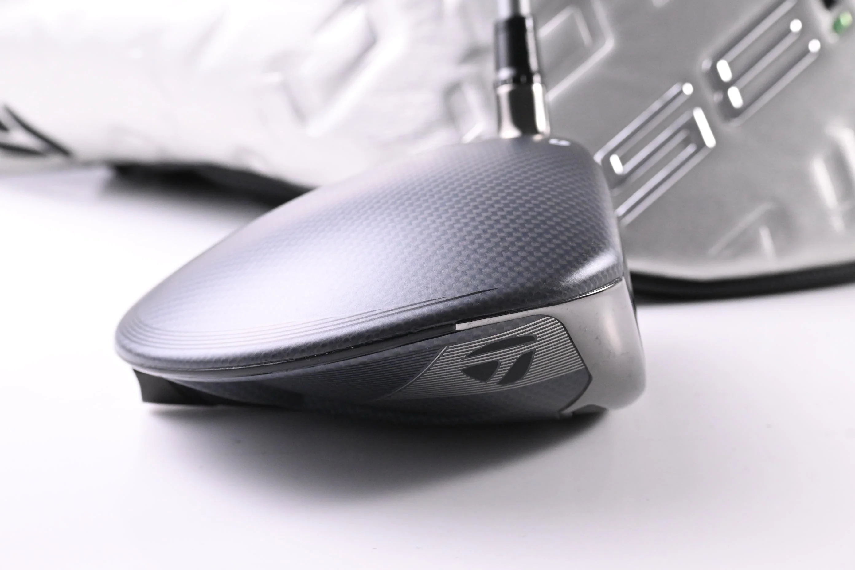 Taylormade Qi35 Max Driver / 9 Degree / Regular Flex Air Speeder 50 Shaft - Image 3