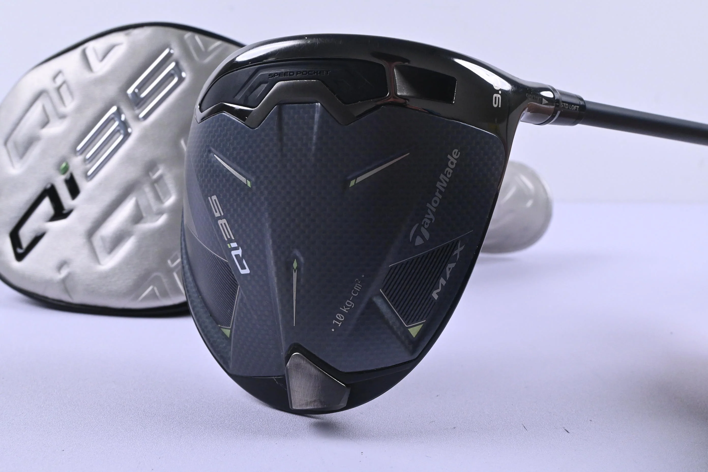 Taylormade Qi35 Max Driver / 9 Degree / X-Flex Tensei AV Black 65 Shaft - Image 2