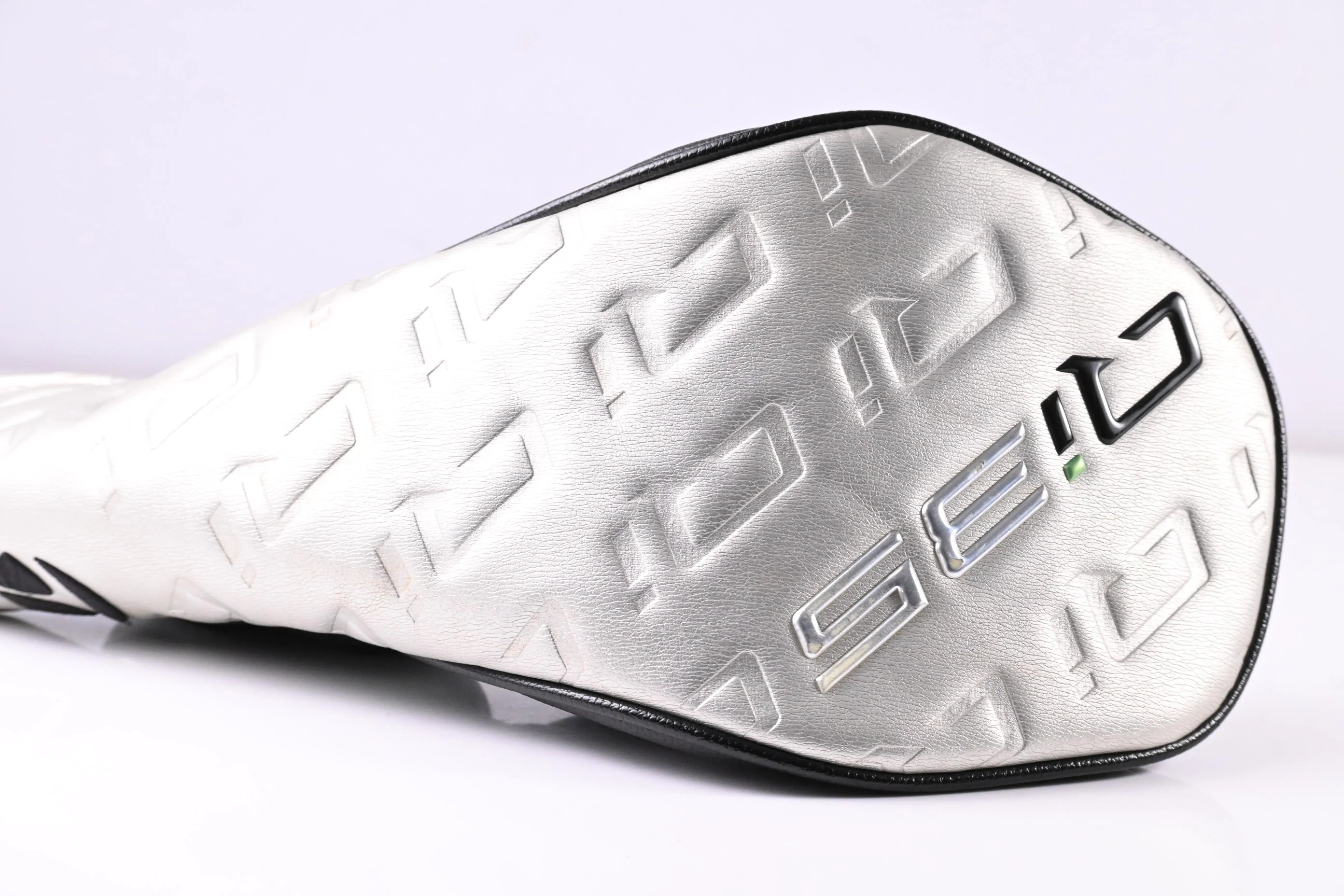 Taylormade Qi35 Max Driver / 10.5 Degree / Regular Flex Fujikura Airspeeder 50 - Image 9