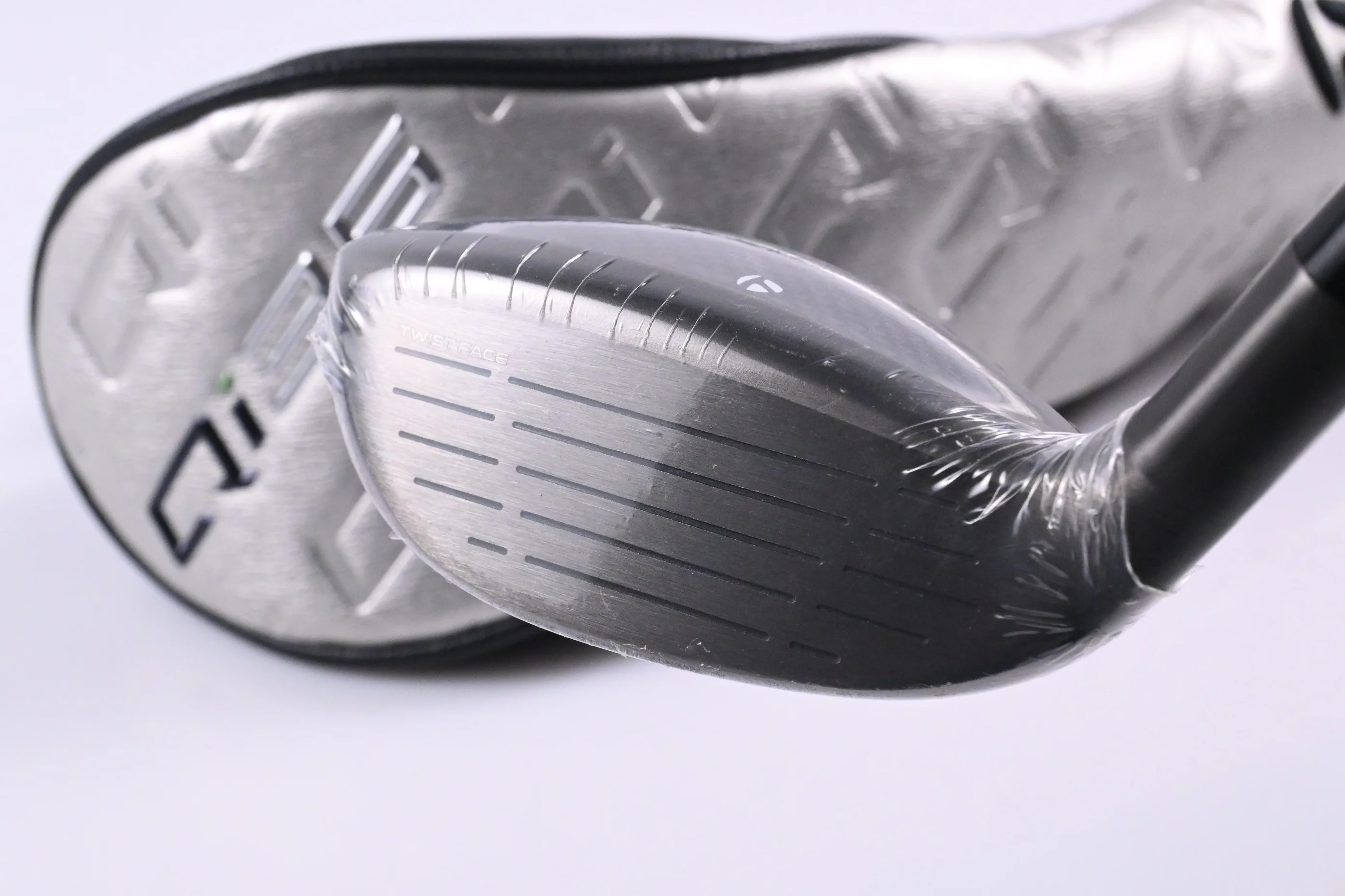 Taylormade Qi35 Max #4 Hybrid / 23 Degree / Regular Flex Fujikura Air Speeder 50 - Image 4