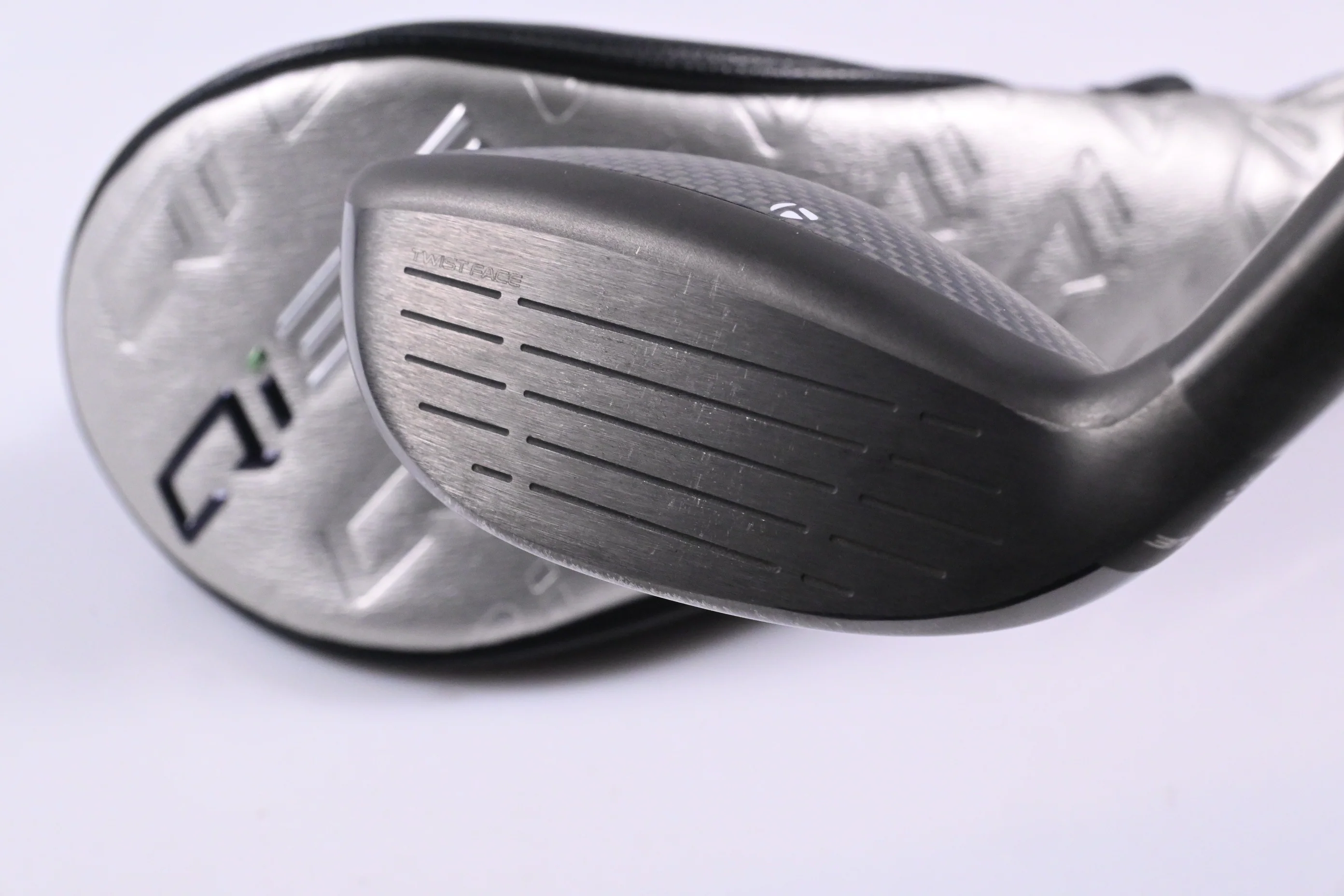 Taylormade Qi35 Max #4 Hybrid / 23 Degree / Regular Flex Air Speeder 50 Shaft - Image 4