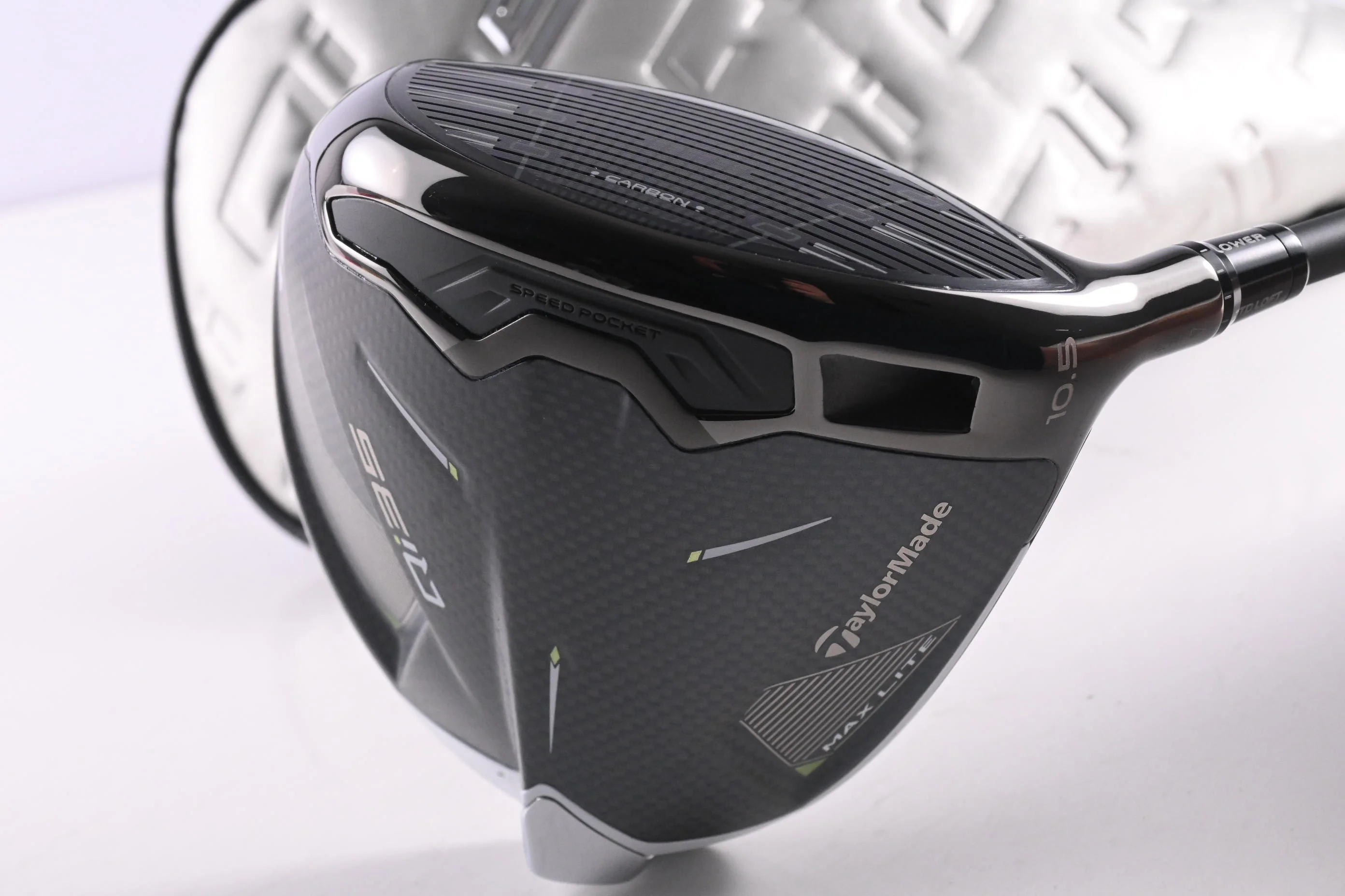 Taylormade Qi35 Max Lite Driver / 10.5 Degree / Regular Flex Vanquish 4 Shaft - Image 2