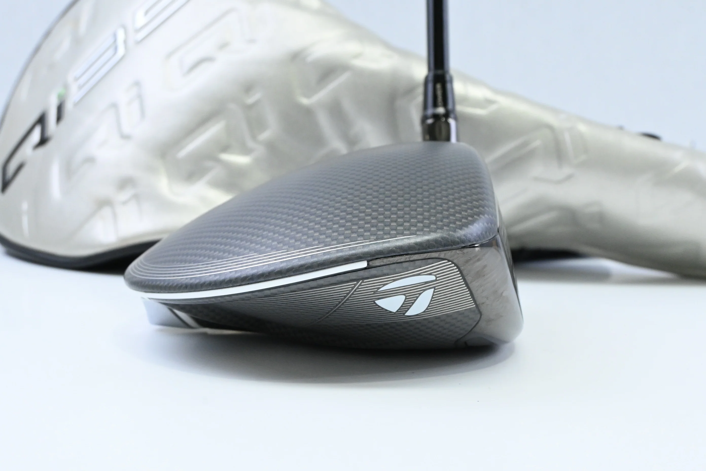 Taylormade Qi35 Max Lite Driver / 12 Degree / Regular Flex Tensei 1K Pro White - Image 3