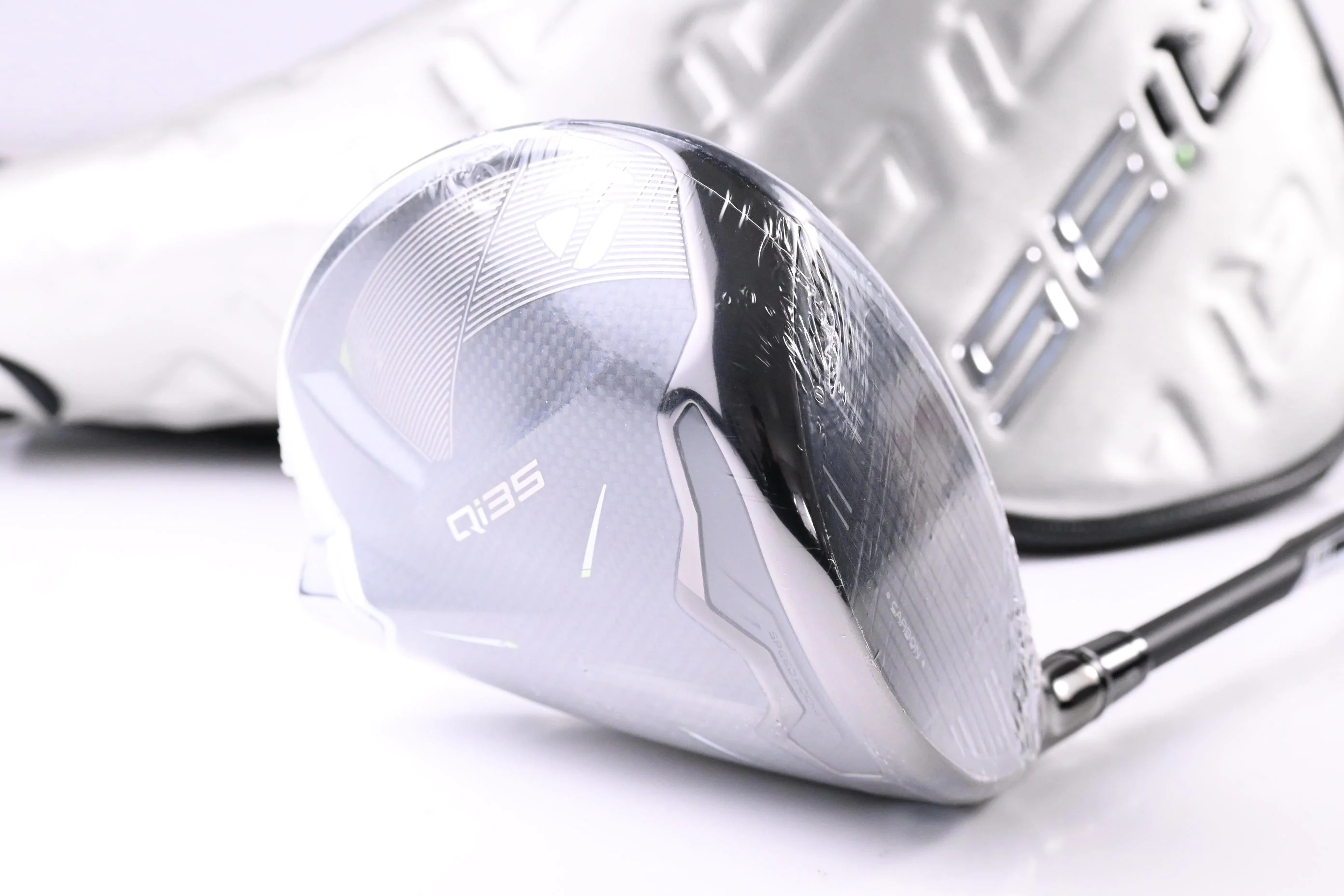 Taylormade Qi35 Max Lite Driver / 12 Degree / Regular Flex VANQUISH 4 Shaft