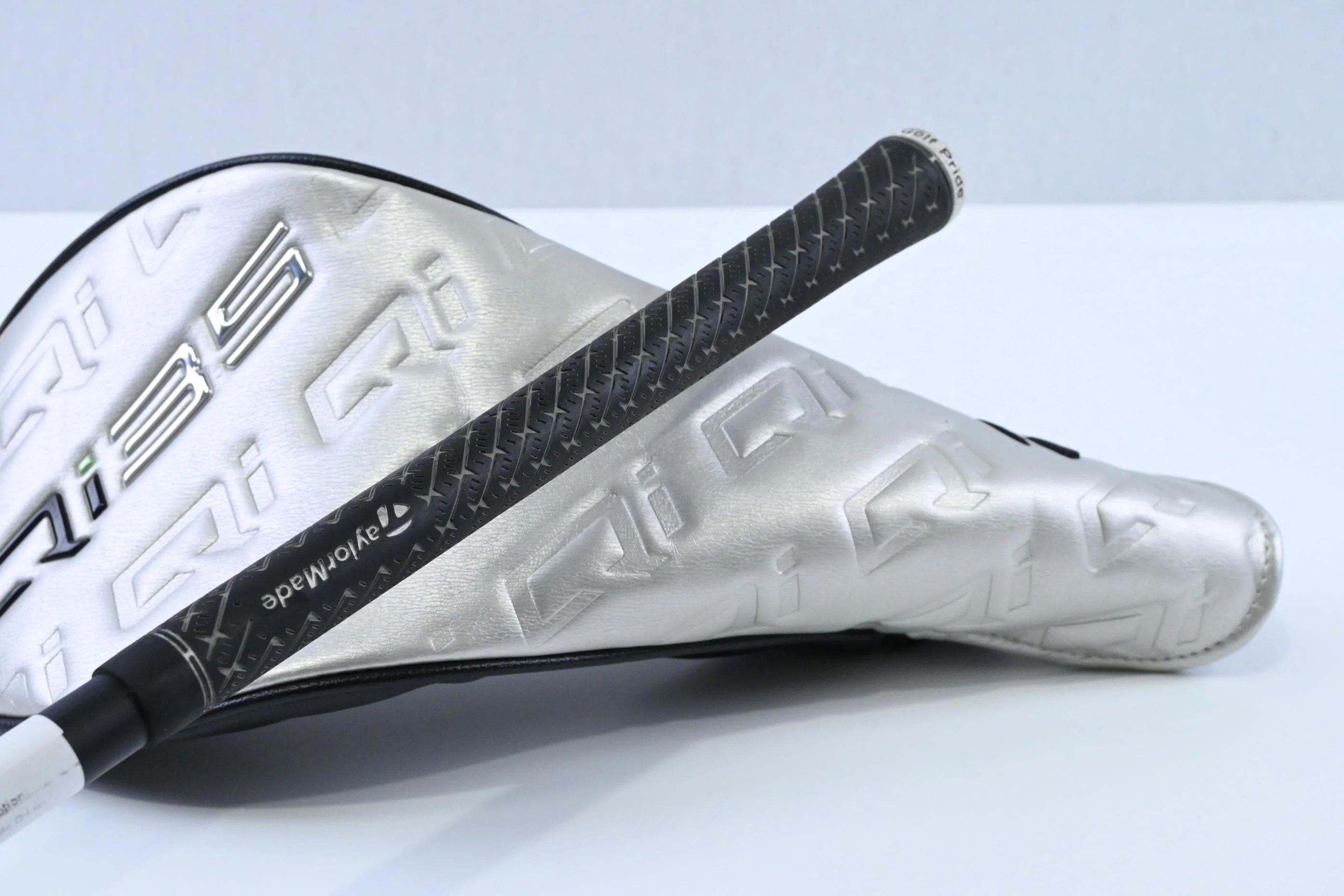 Taylormade Qi35 Max Lite Driver / 12 Degree / Senior Flex Vanquish 4 Shaft - Image 8