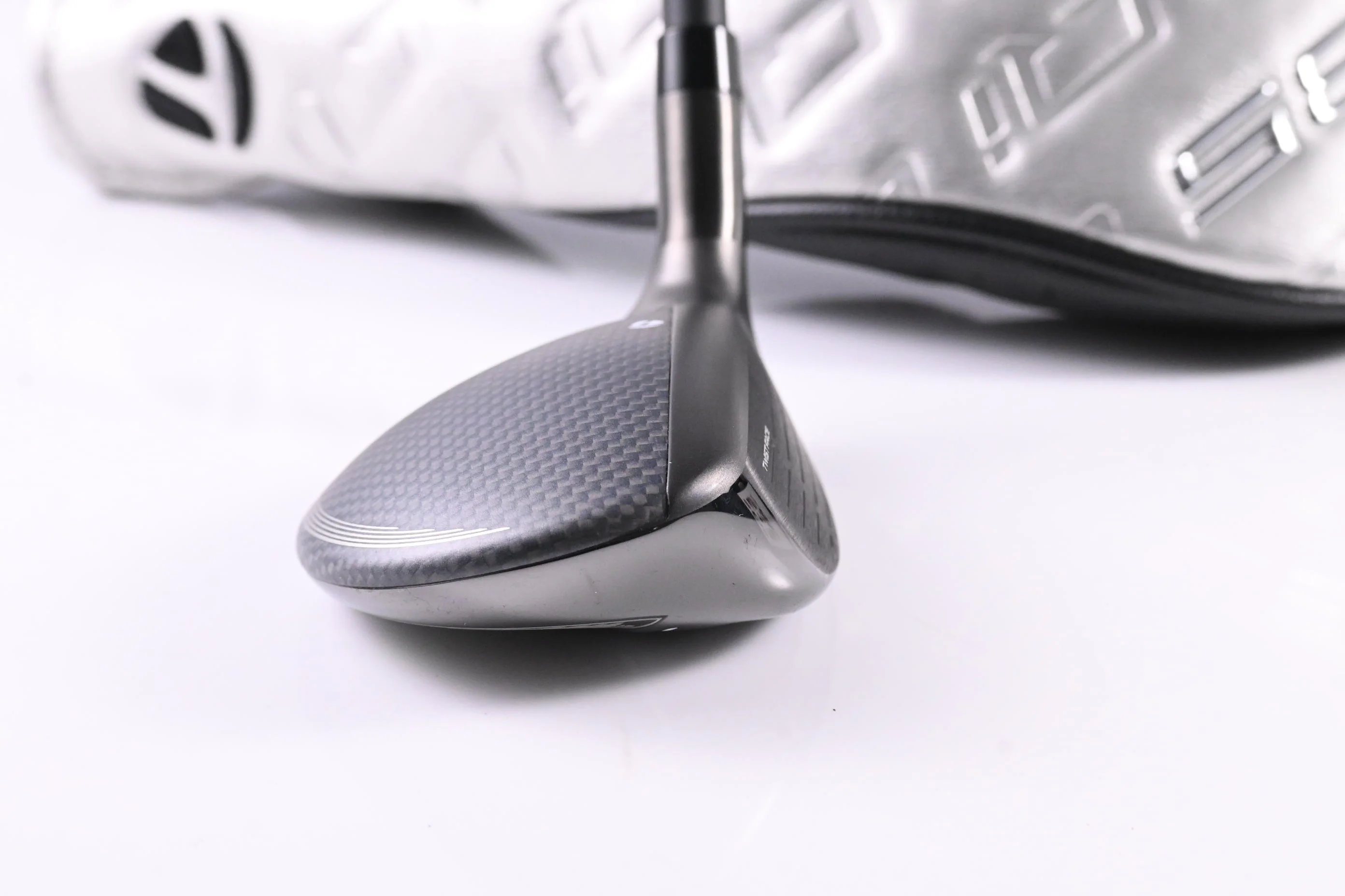 Taylormade Qi35 Max Lite #5 Hybrid / 27 Degree / Senior Flex Vanquish 5 Shaft - Image 3
