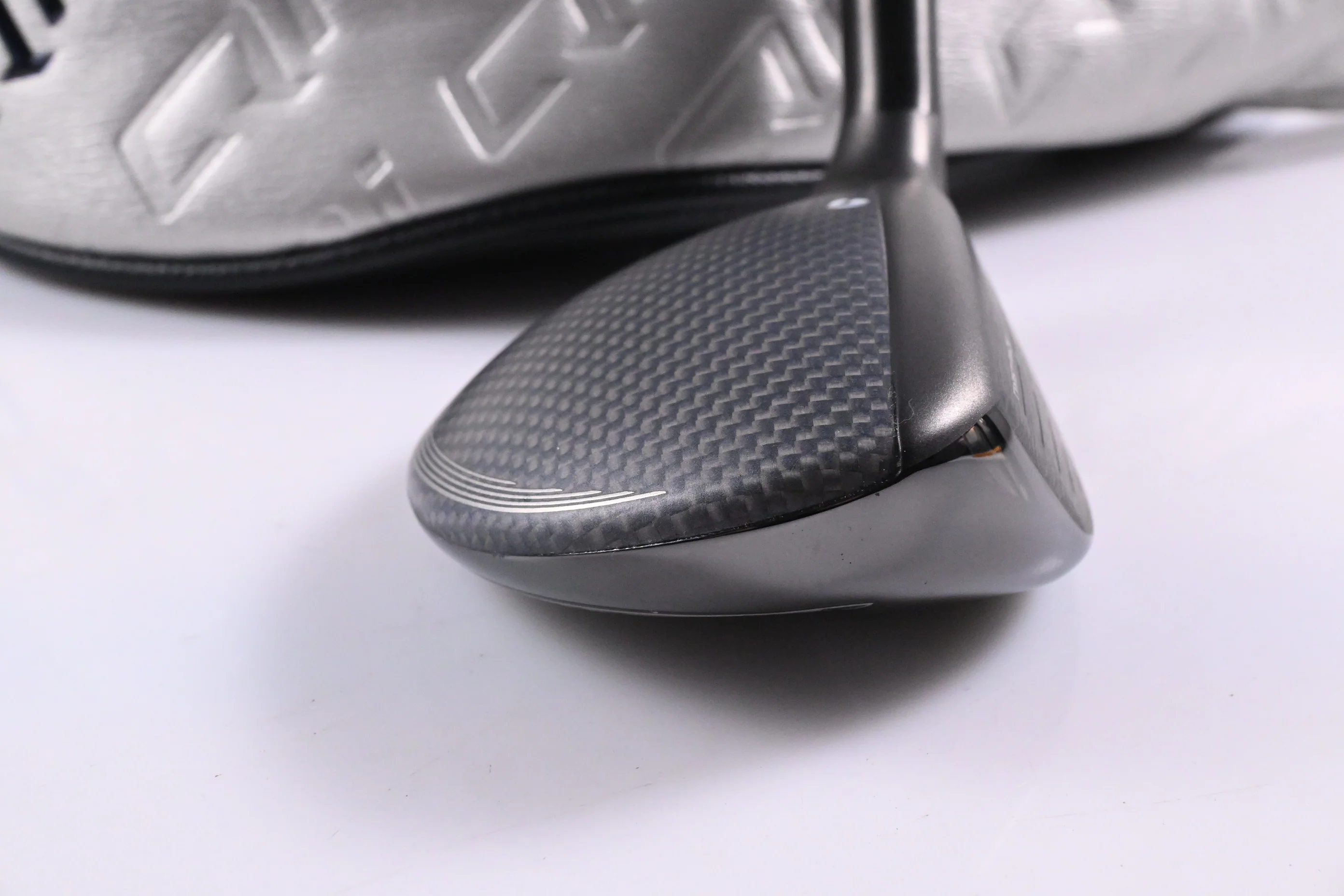 Taylormade Qi35 Max Lite #5 Hybrid / 27 Degree / Senior Flex Vanquish 5 Shaft - Image 3