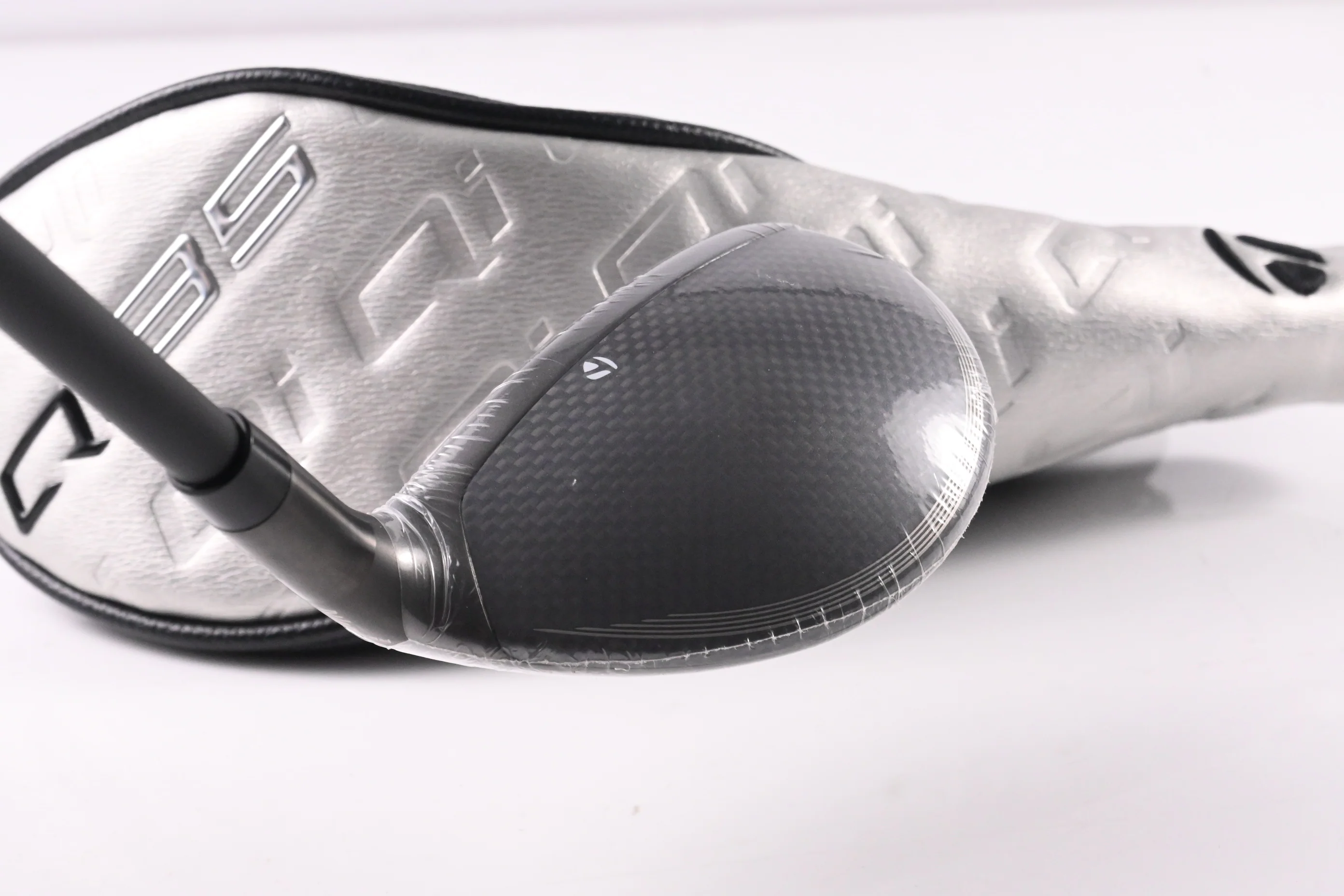 Taylormade Qi35 Max Lite #5 Hybrid / 27 Degree / Senior Flex Vanquish 5 Shaft - Image 5
