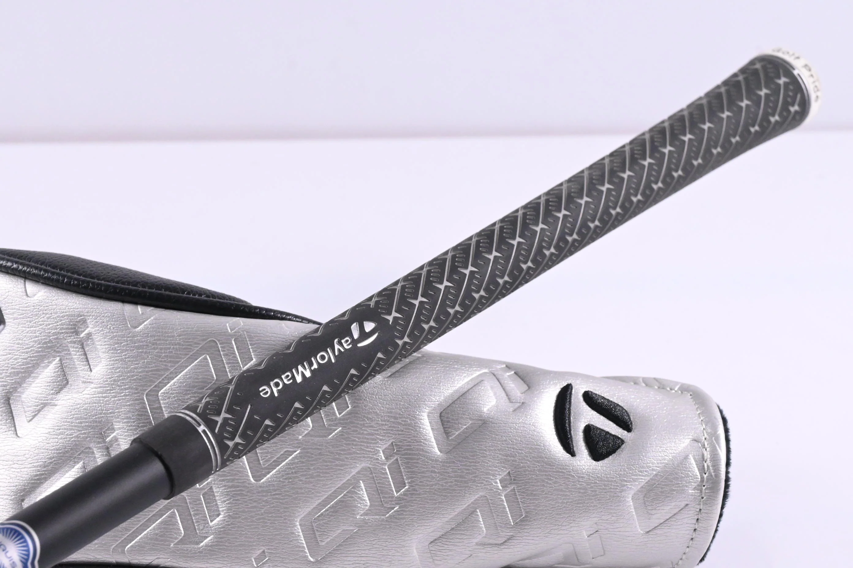 Taylormade Qi35 Max Lite #5 Hybrid / 27 Degree / Senior Flex Vanquish 5 Shaft - Image 8