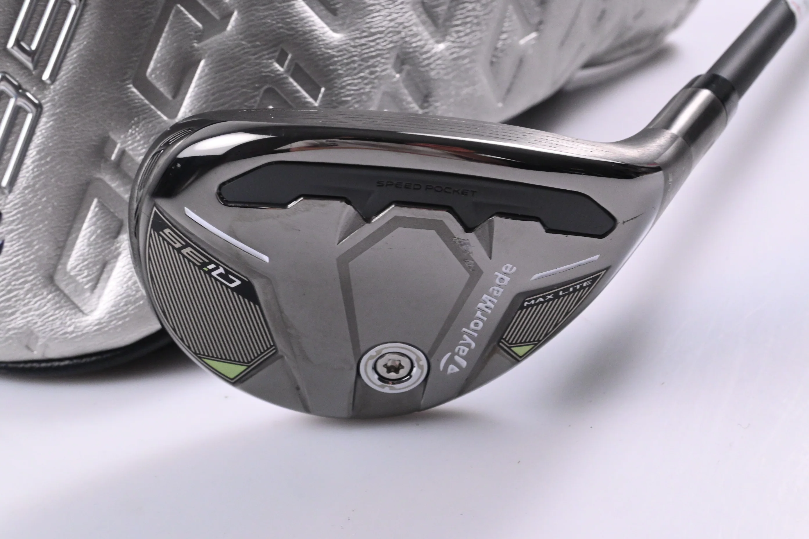 Taylormade Qi35 Max Lite #4 Hybrid / 23 Degree / Regular Flex Vanquish 5 Shaft - Image 2