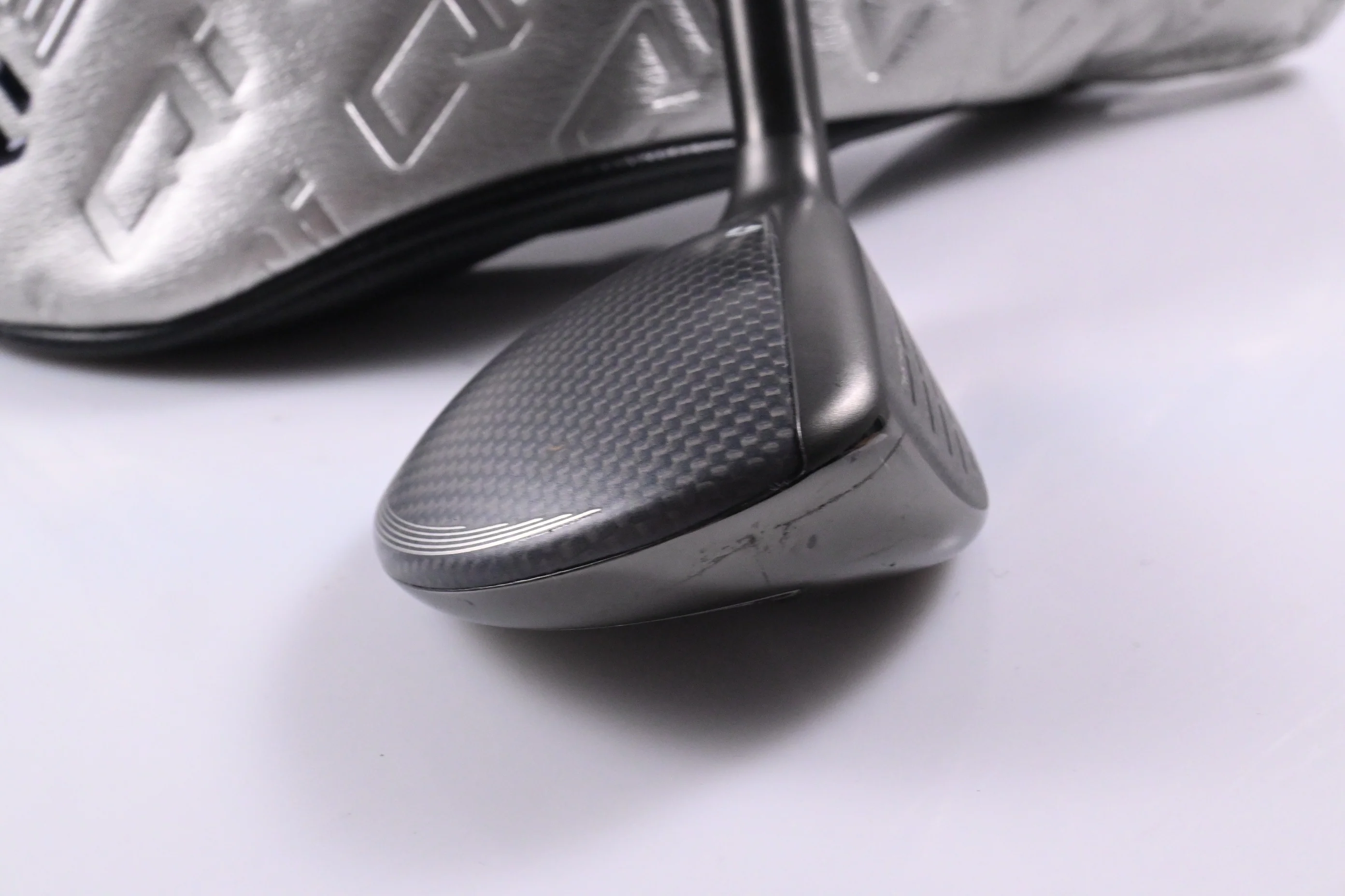 Taylormade Qi35 Max Lite #4 Hybrid / 23 Degree / Regular Flex Vanquish 5 Shaft - Image 3