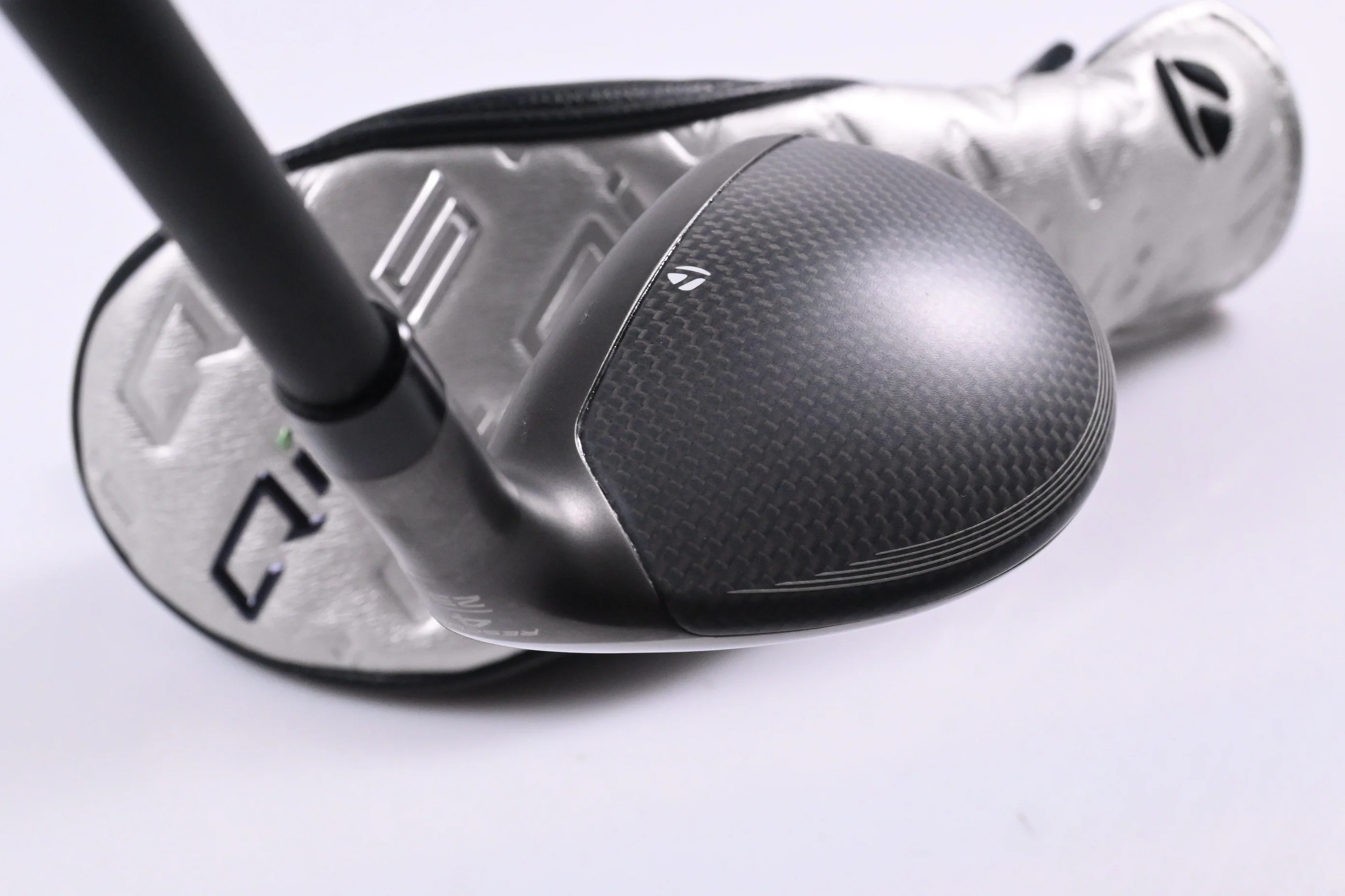 Taylormade Qi35 Max Lite #4 Hybrid / 23 Degree / Regular Flex Vanquish 5 Shaft - Image 5