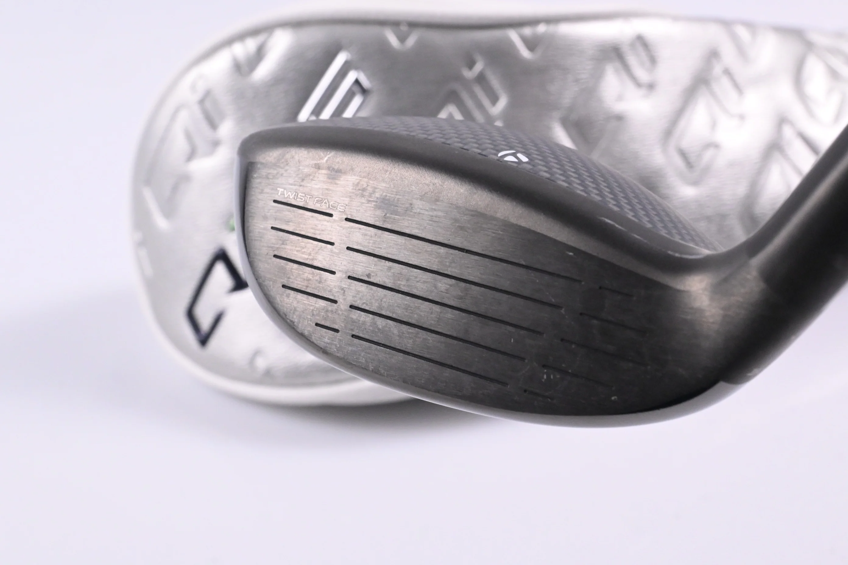 Ladies Taylormade Qi35 Max Lite #5 Hybrid / 27 Degree / Ladies Flex Air Speeder - Image 4