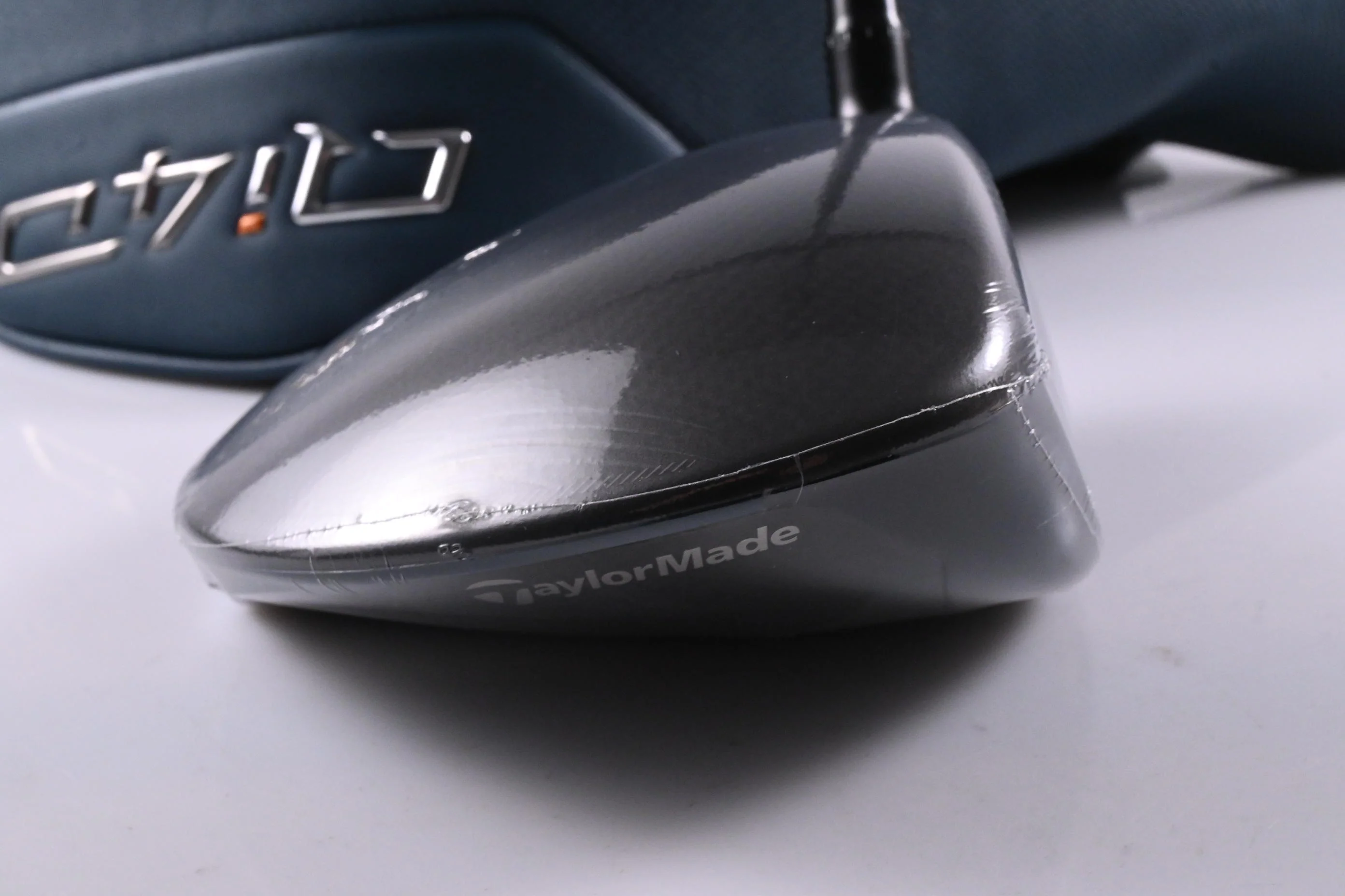 Taylormade Qi4D Driver / 12 Degree / Regular Flex Mitsubishi Reax 50 Shaft - Image 3