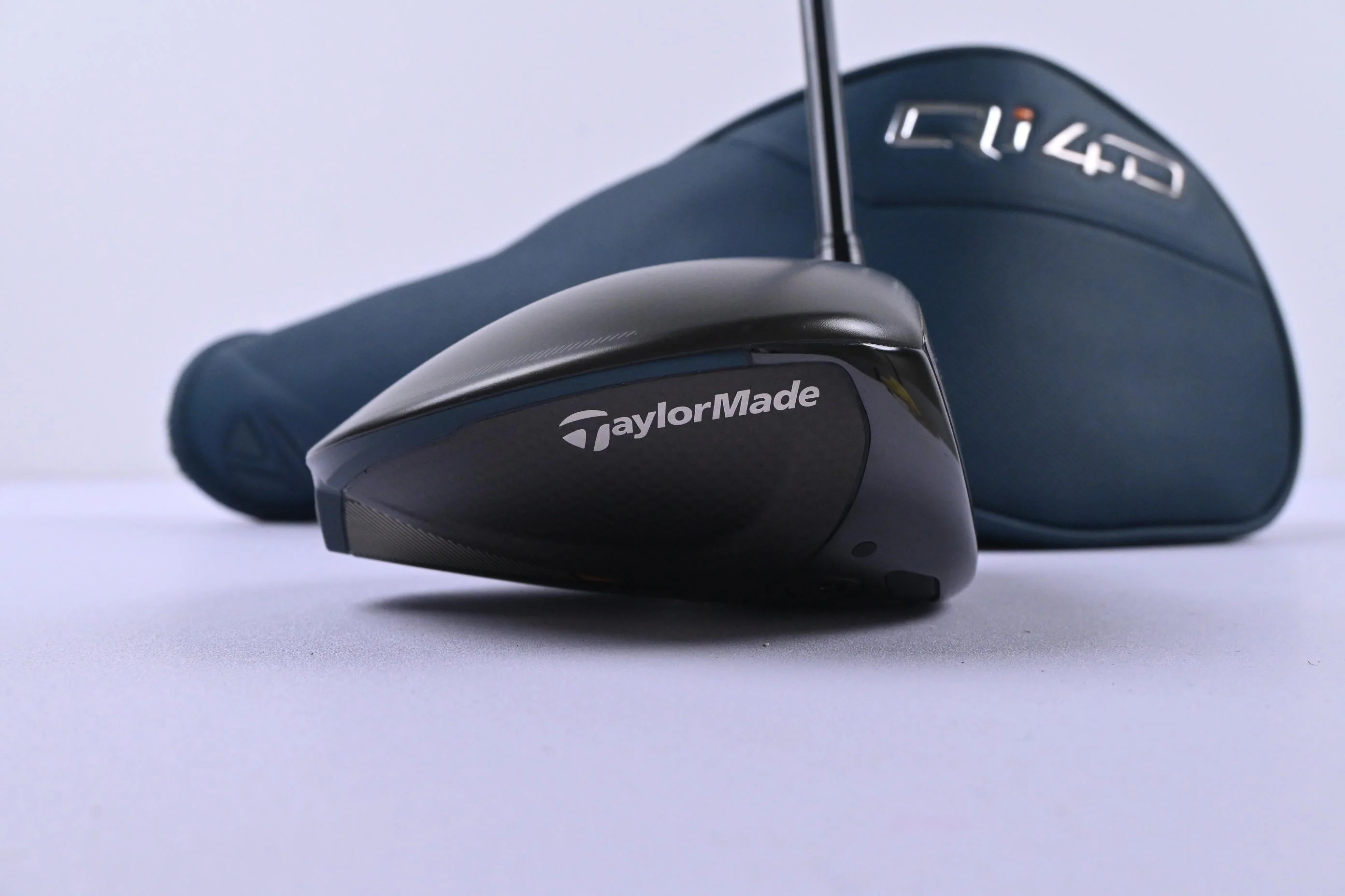 Taylormade Qi4D Driver / 10.5 Degree / X-Flex HZRDUS Smoke Blue RDX 60 Shaft - Image 3