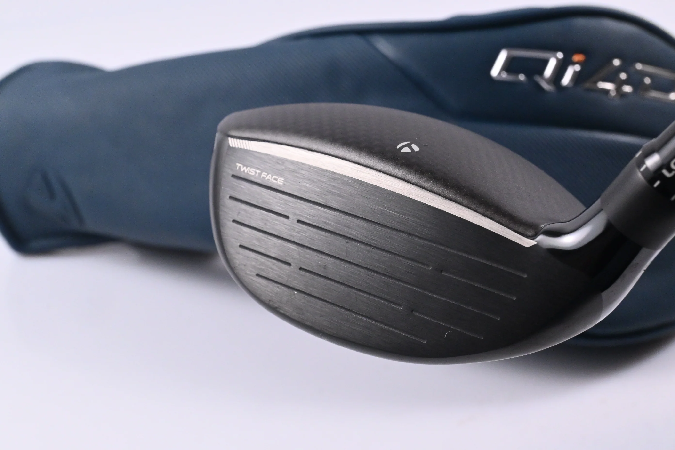 Taylormade Qi4D #5 Wood / 18 Degree / Regular Flex Mitsubishi Reax 55 Shaft - Image 4
