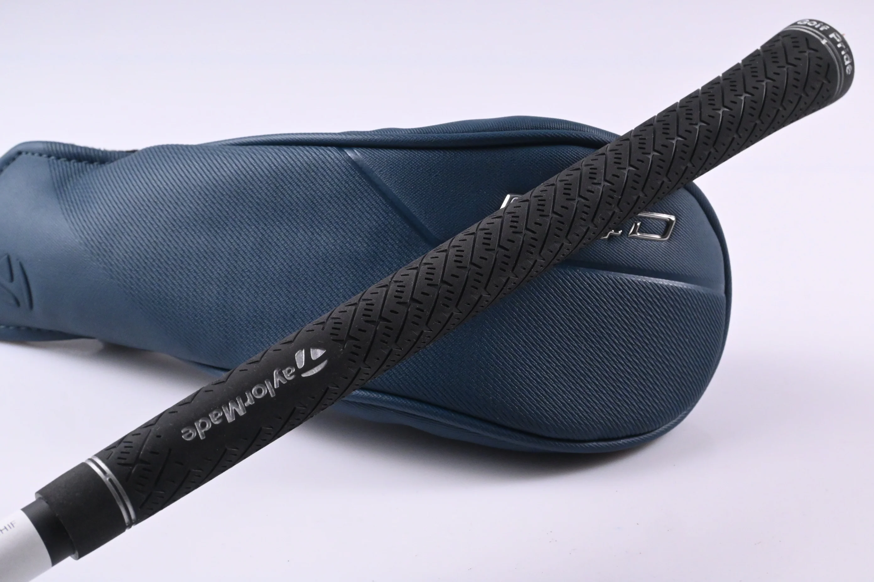 Left Hand Taylormade Qi4D #3 Hybrid / 19 Degree / Regular Flex KBS REAX 65 Shaft - Image 8