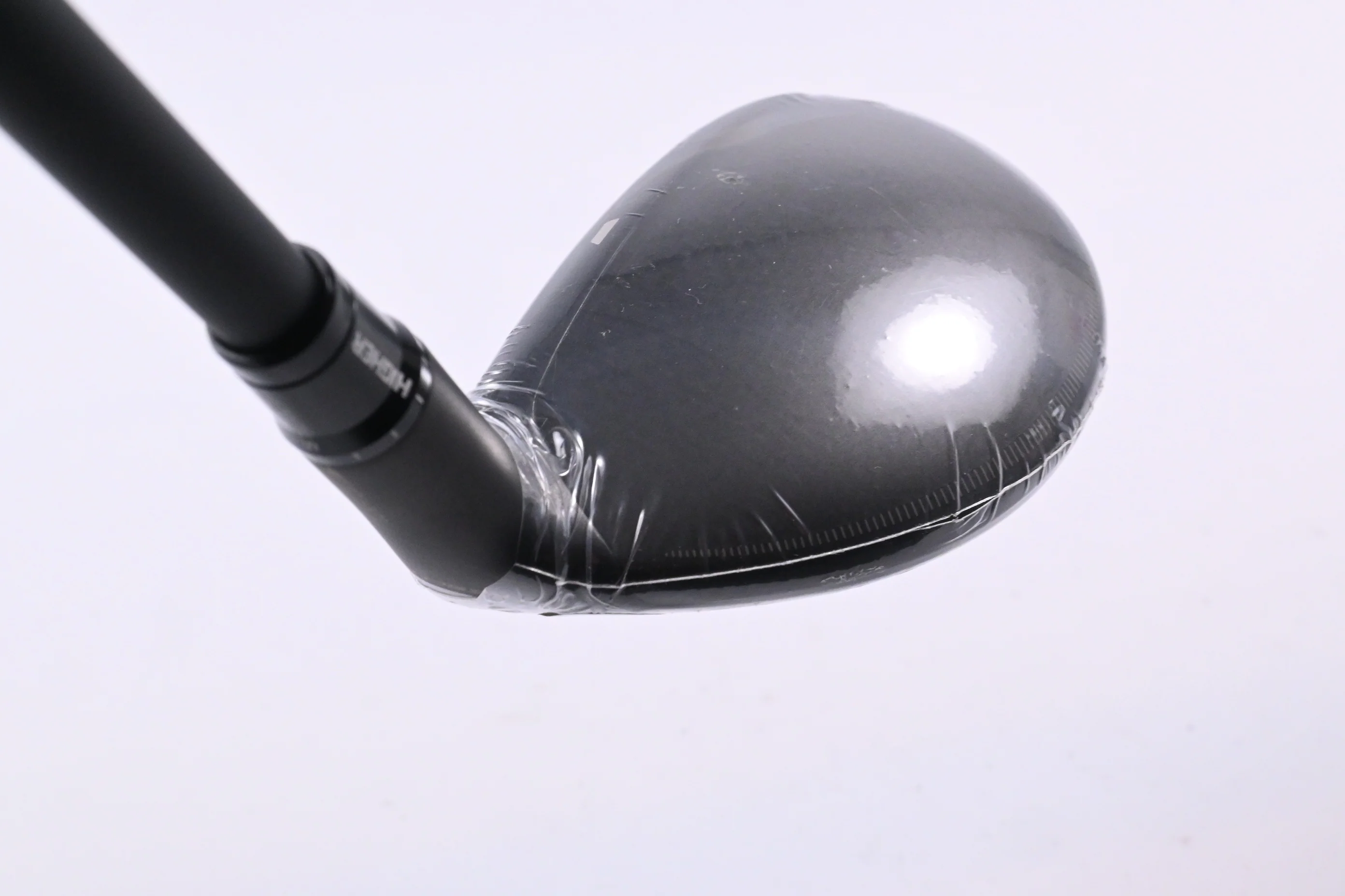 Taylormade Qi4D Hybrid / 22 Degree / Regular Flex KBS Reax 65 Shaft - Image 5