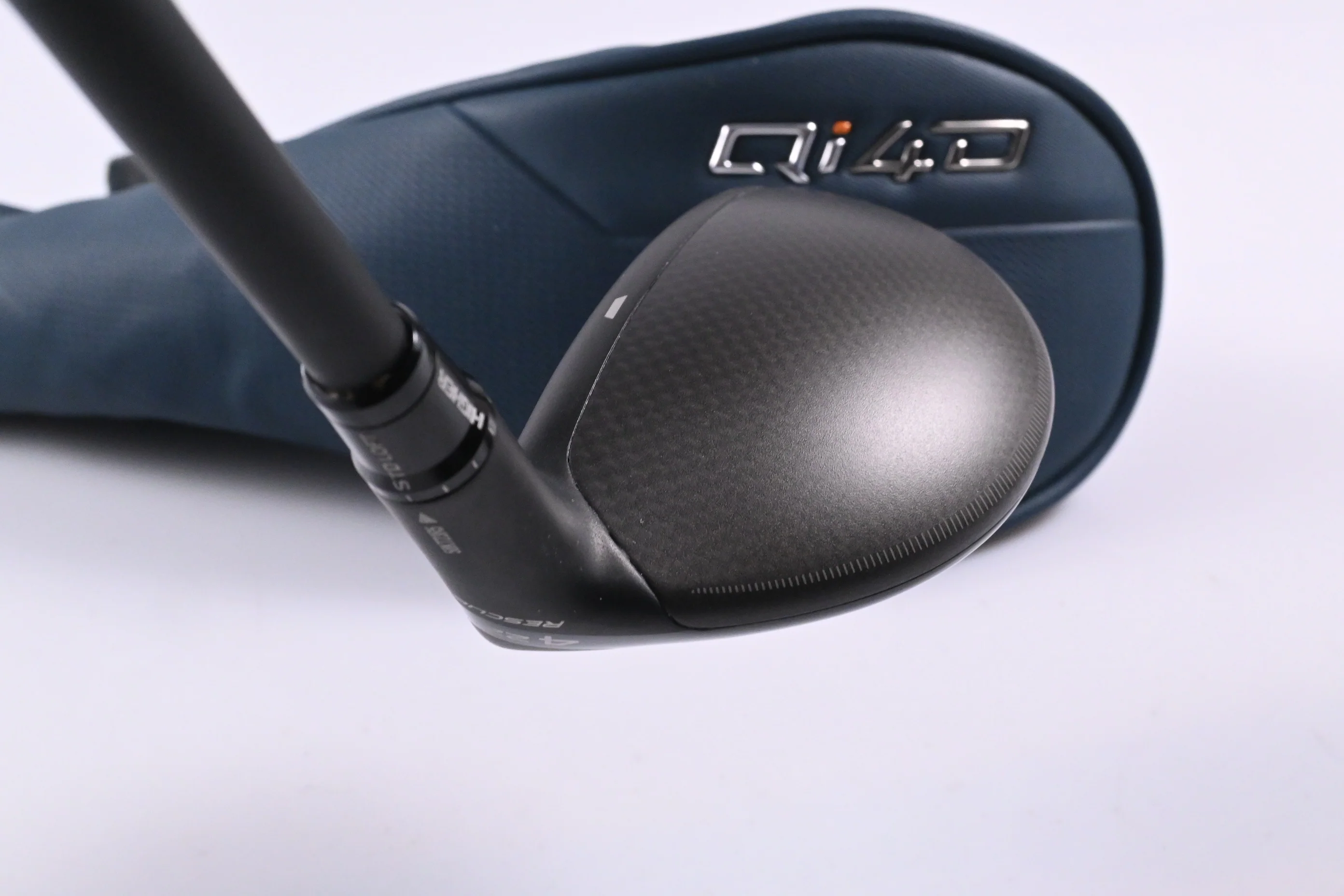 Taylormade Qi4D #4 Hybrid / 22 Degree / Regular Flex Reax 65 Shaft - Image 5