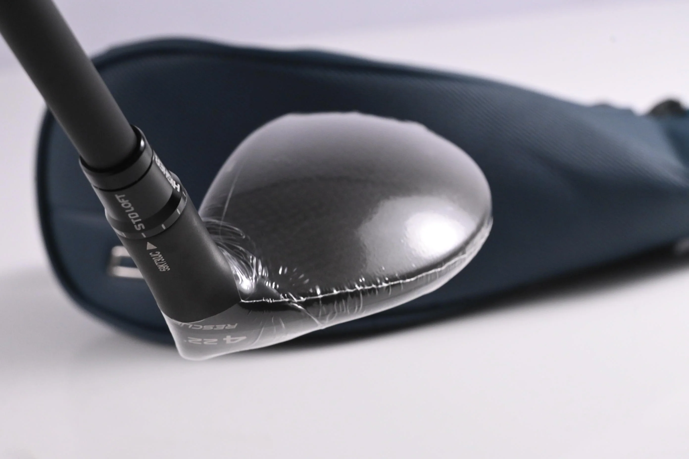 Taylormade Qi4D #4 Hybrid / 22 Degree / Stiff Flex KBS Reax 75 Shaft - Image 5