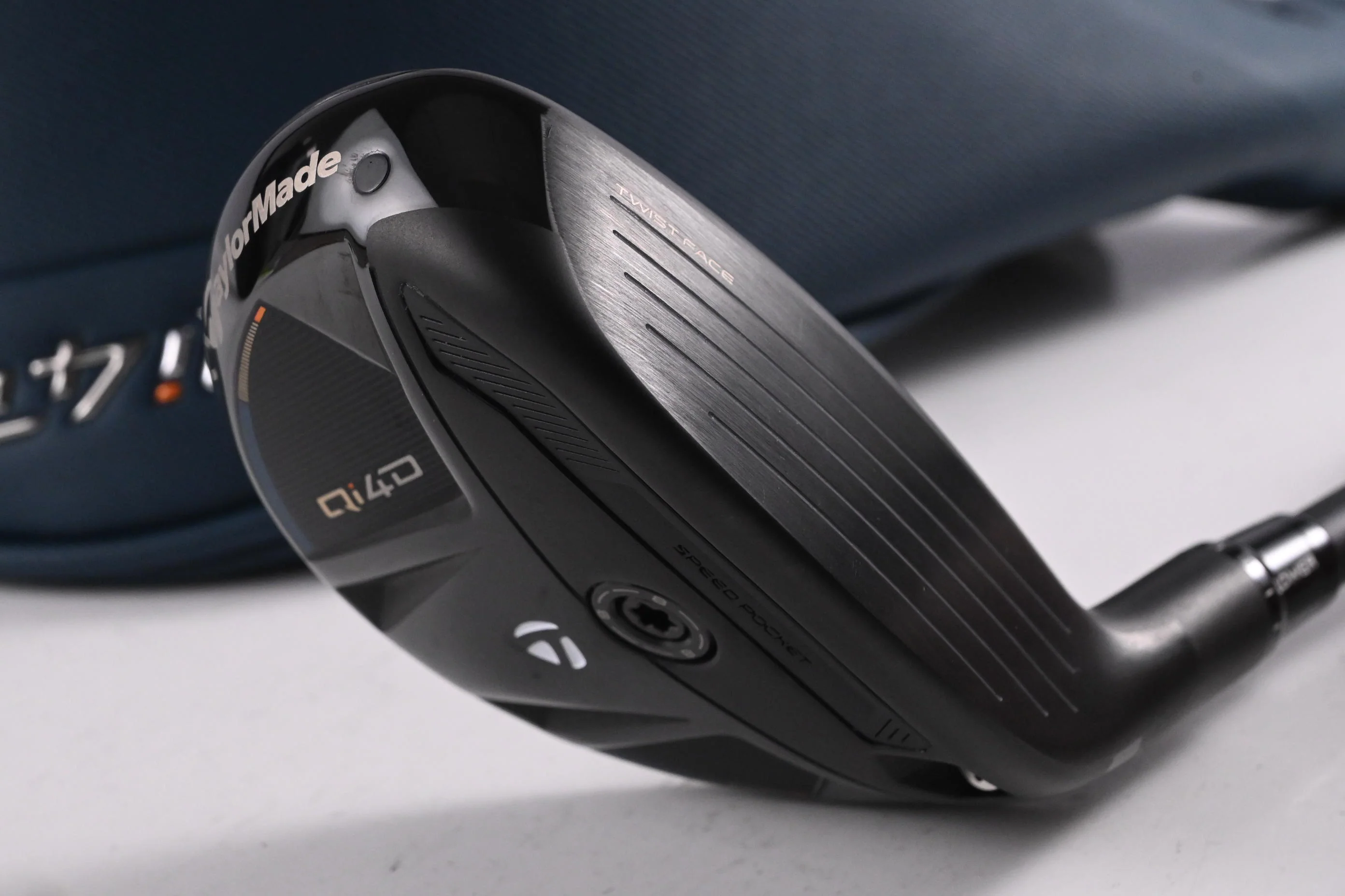 Taylormade Qi4D #3 Hybrid / 19 Degree / Regular Flex KBS Reax 65 Shaft
