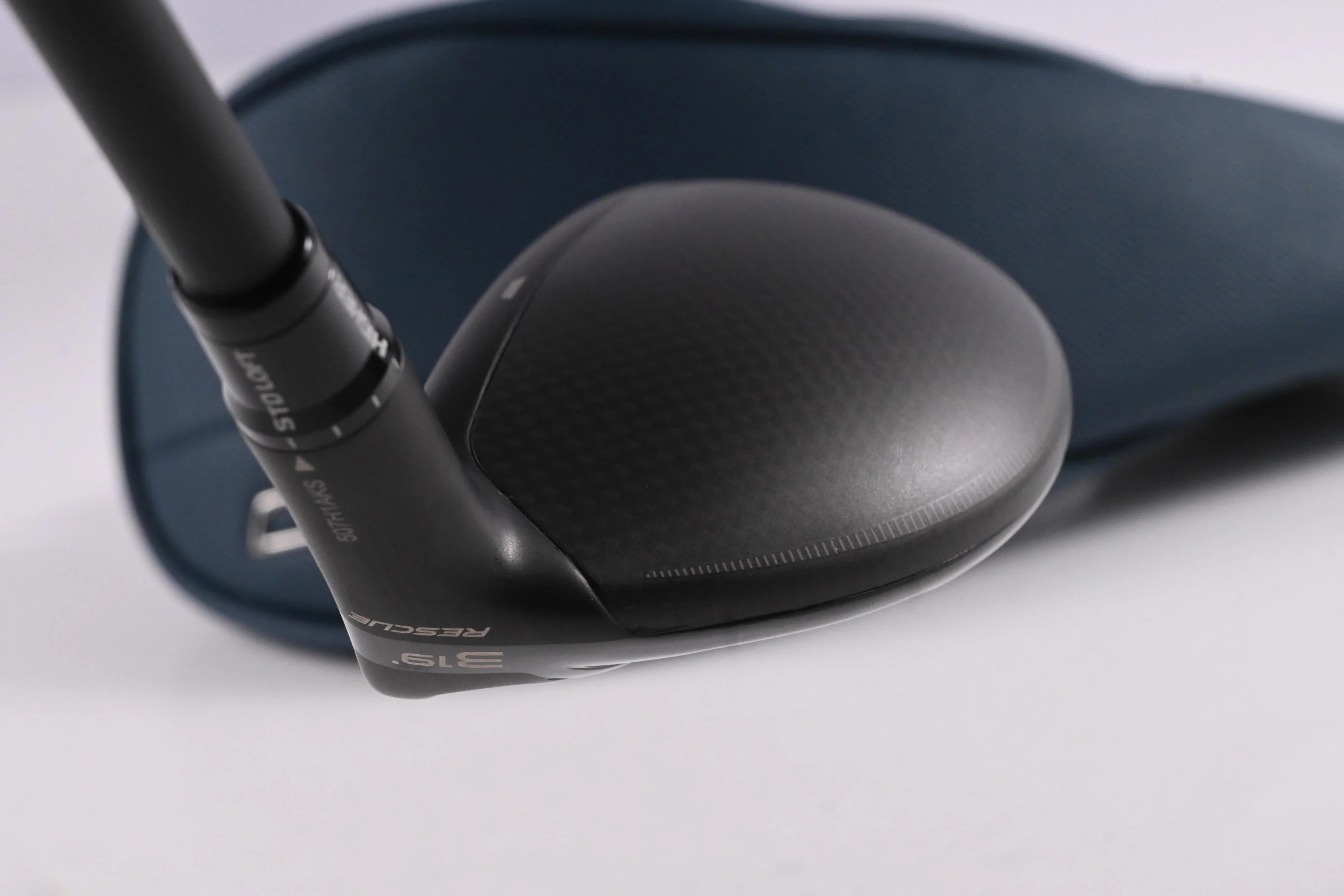 Taylormade Qi4D #3 Hybrid / 19 Degree / Regular Flex KBS Reax 65 Shaft - Image 5