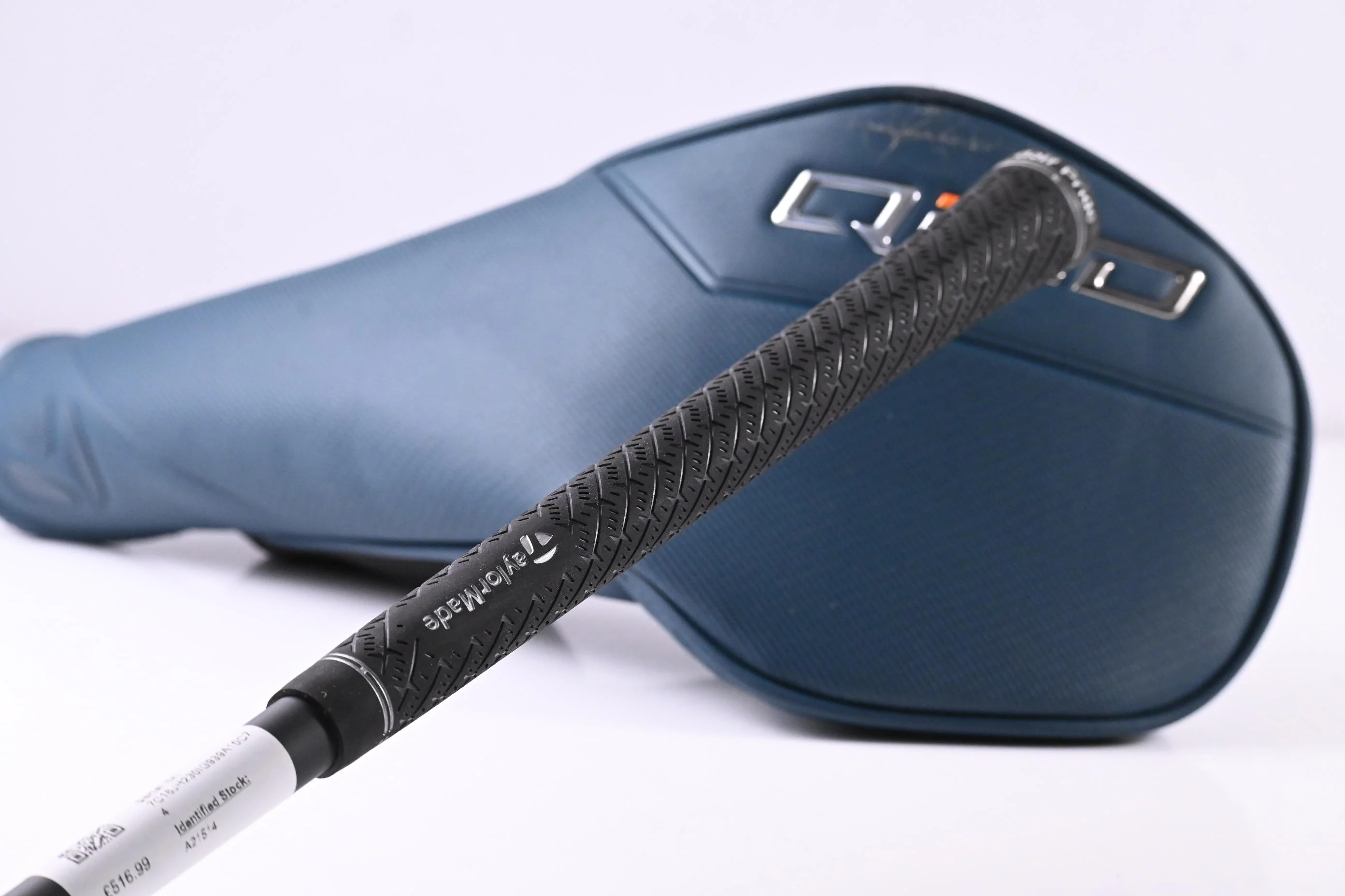 Taylormade Qi4D LS Driver / 10.5 Degree / Regular Flex REAX Blue 50 Shaft - Image 8