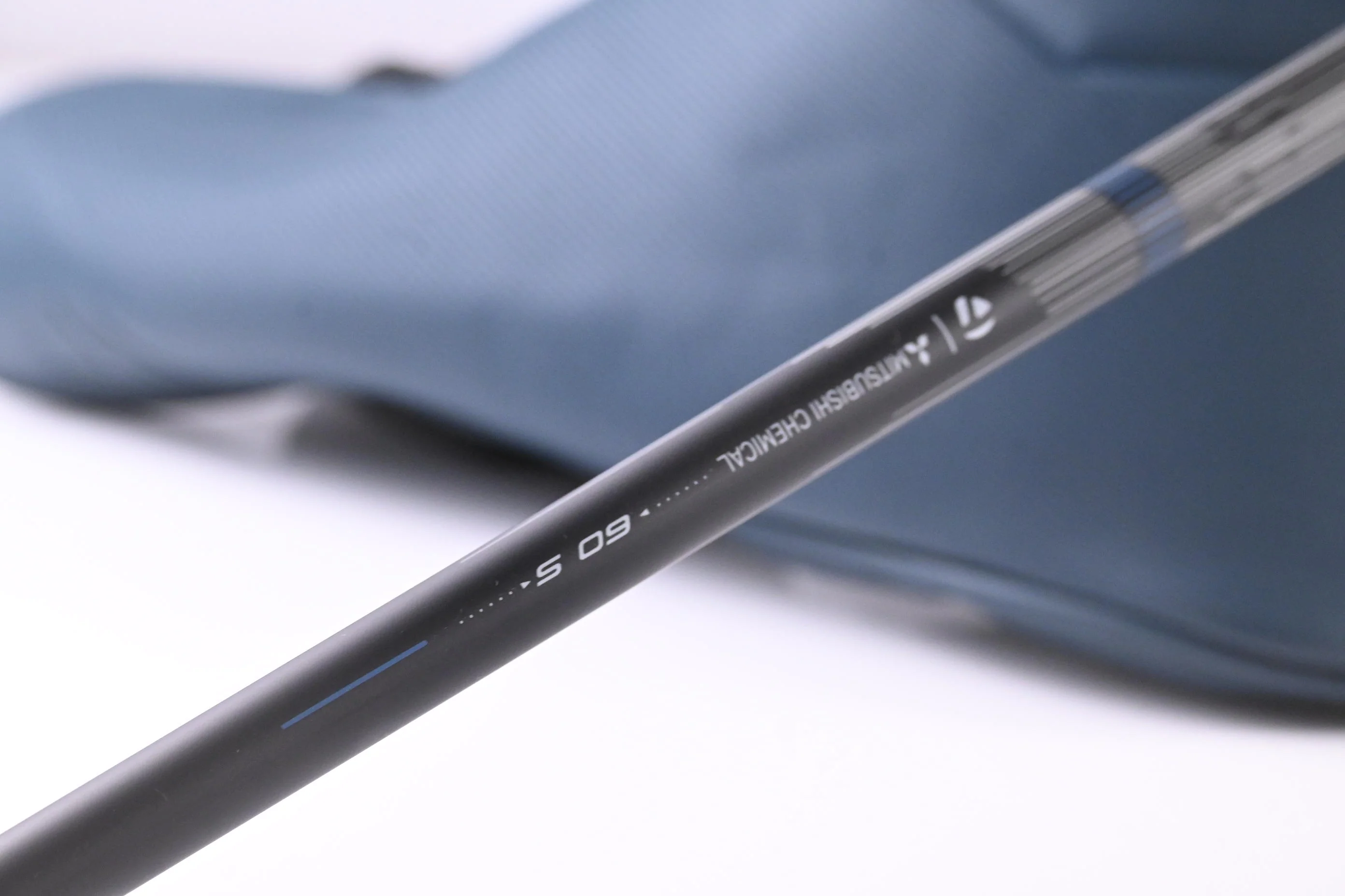 Taylormade Qi4D Max Driver / 10.5 Degree / Stiff Flex REAX Blue 60 Shaft - Image 6