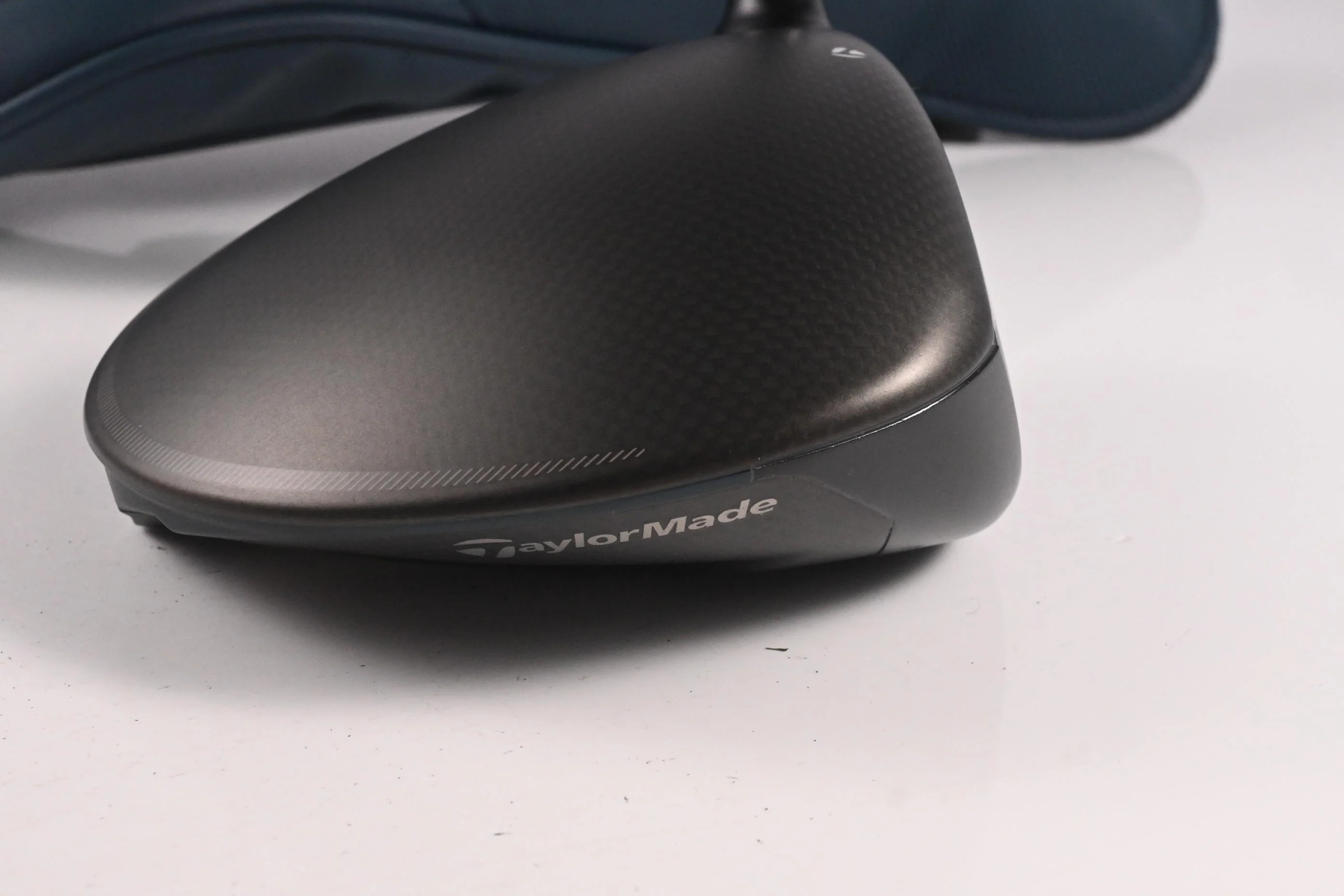 Taylormade Qi4D Max Driver / 10.5 Degree / Regular Flex Diamana T+ 60 Shaft - Image 3